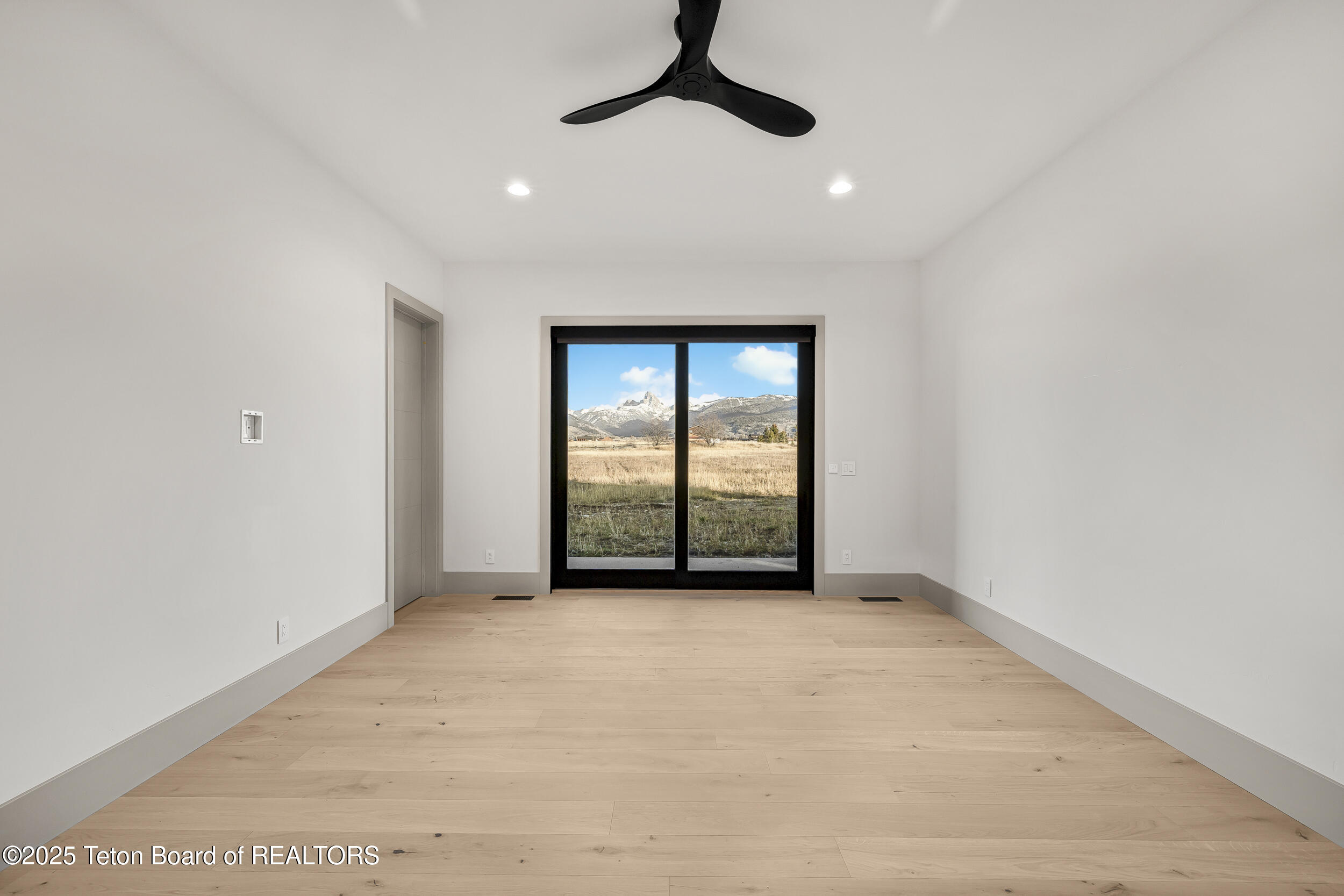 Driggs, Idaho 83422, United States, 4 Bedrooms Bedrooms, ,5 BathroomsBathrooms,Residential,Active,249048