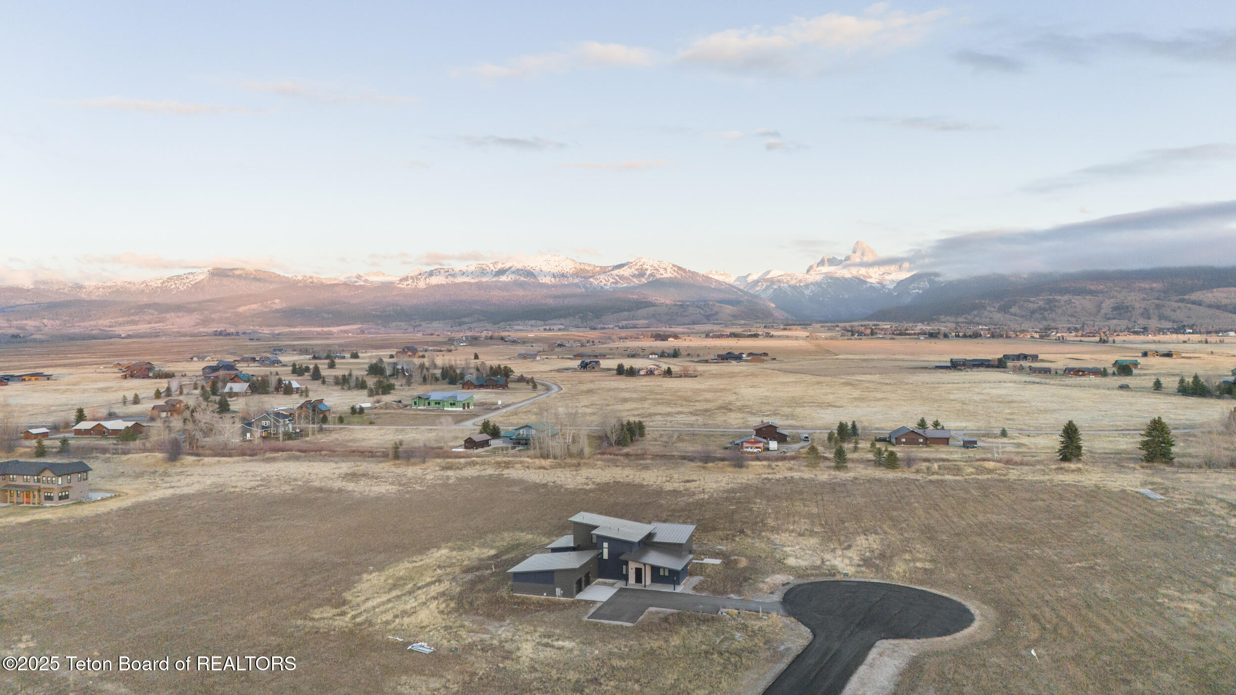 Driggs, Idaho 83422, United States, 4 Bedrooms Bedrooms, ,5 BathroomsBathrooms,Residential,Active,249048