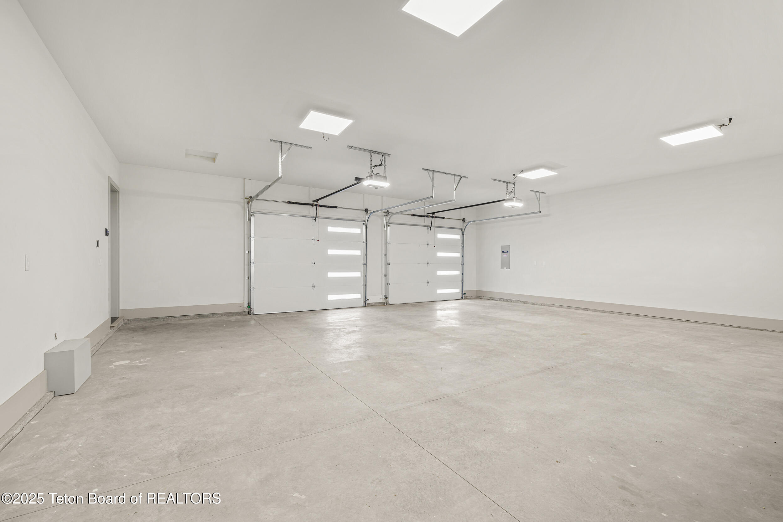 Driggs, Idaho 83422, United States, 4 Bedrooms Bedrooms, ,5 BathroomsBathrooms,Residential,Active,249048