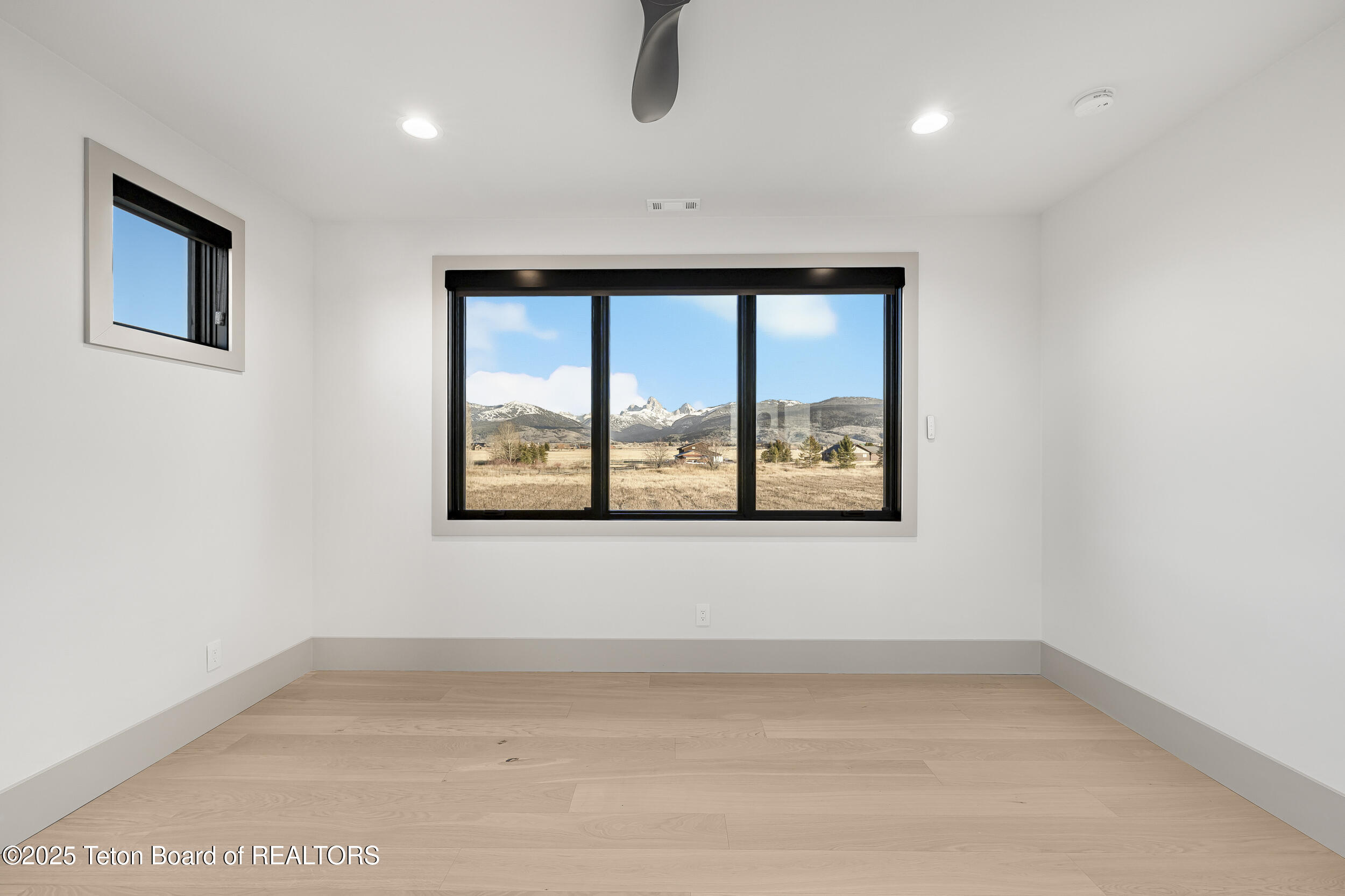 Driggs, Idaho 83422, United States, 4 Bedrooms Bedrooms, ,5 BathroomsBathrooms,Residential,Active,249048