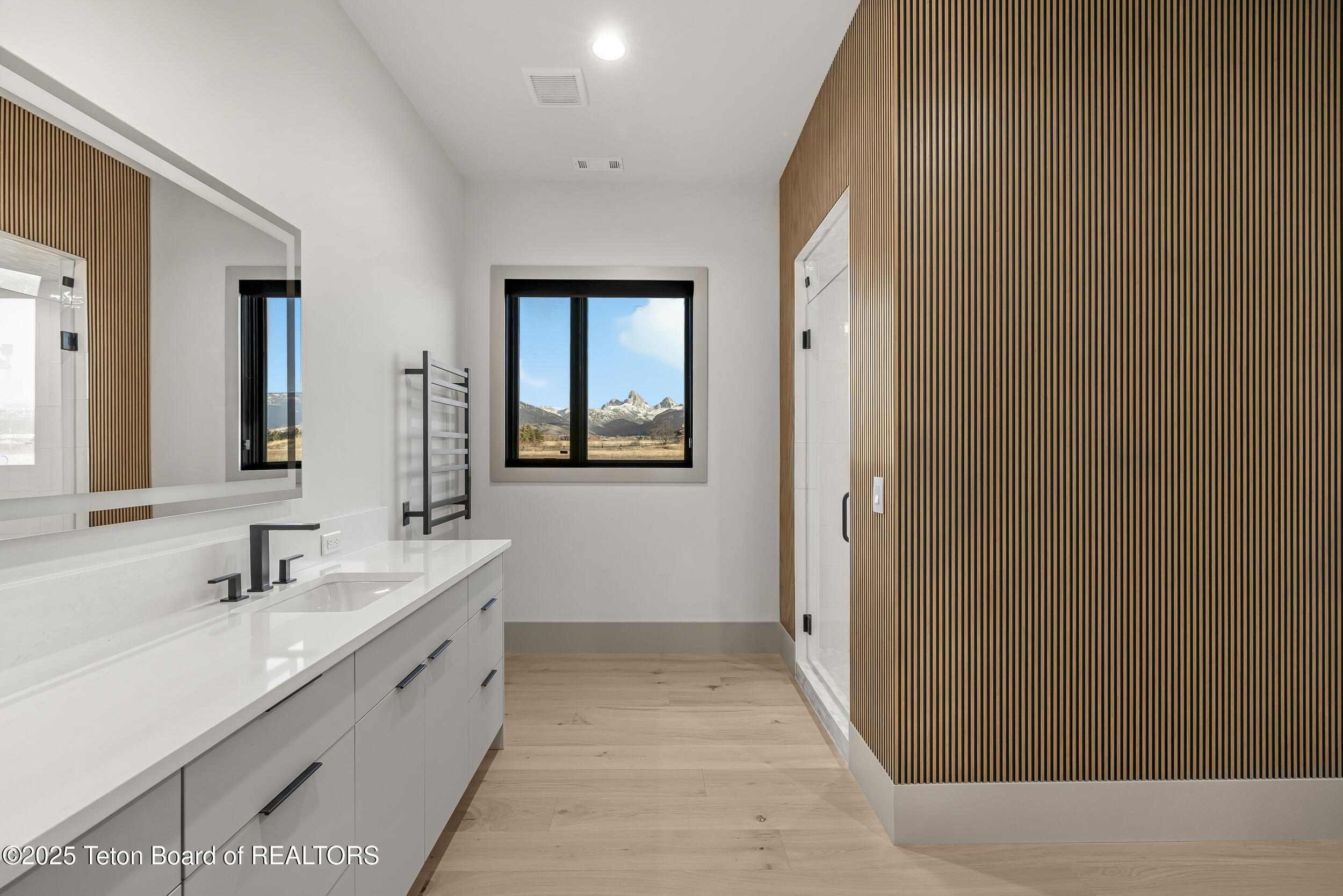 Driggs, Idaho 83422, United States, 4 Bedrooms Bedrooms, ,5 BathroomsBathrooms,Residential,Active,249048