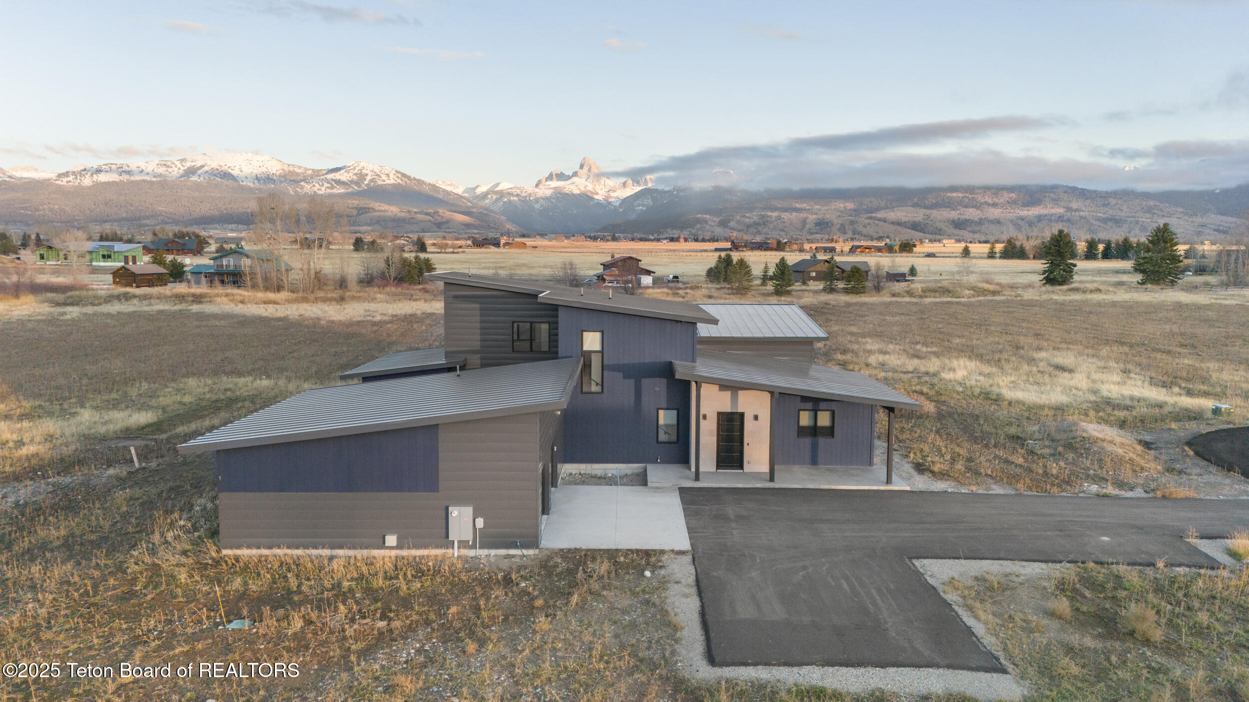 Driggs, Idaho 83422, United States, 4 Bedrooms Bedrooms, ,5 BathroomsBathrooms,Residential,Active,249048