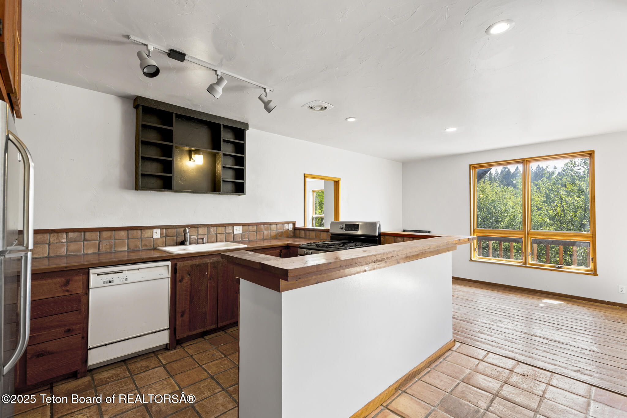 Victor, Idaho 83455, United States, 6 Bedrooms Bedrooms, ,4 BathroomsBathrooms,Residential,Active,142361