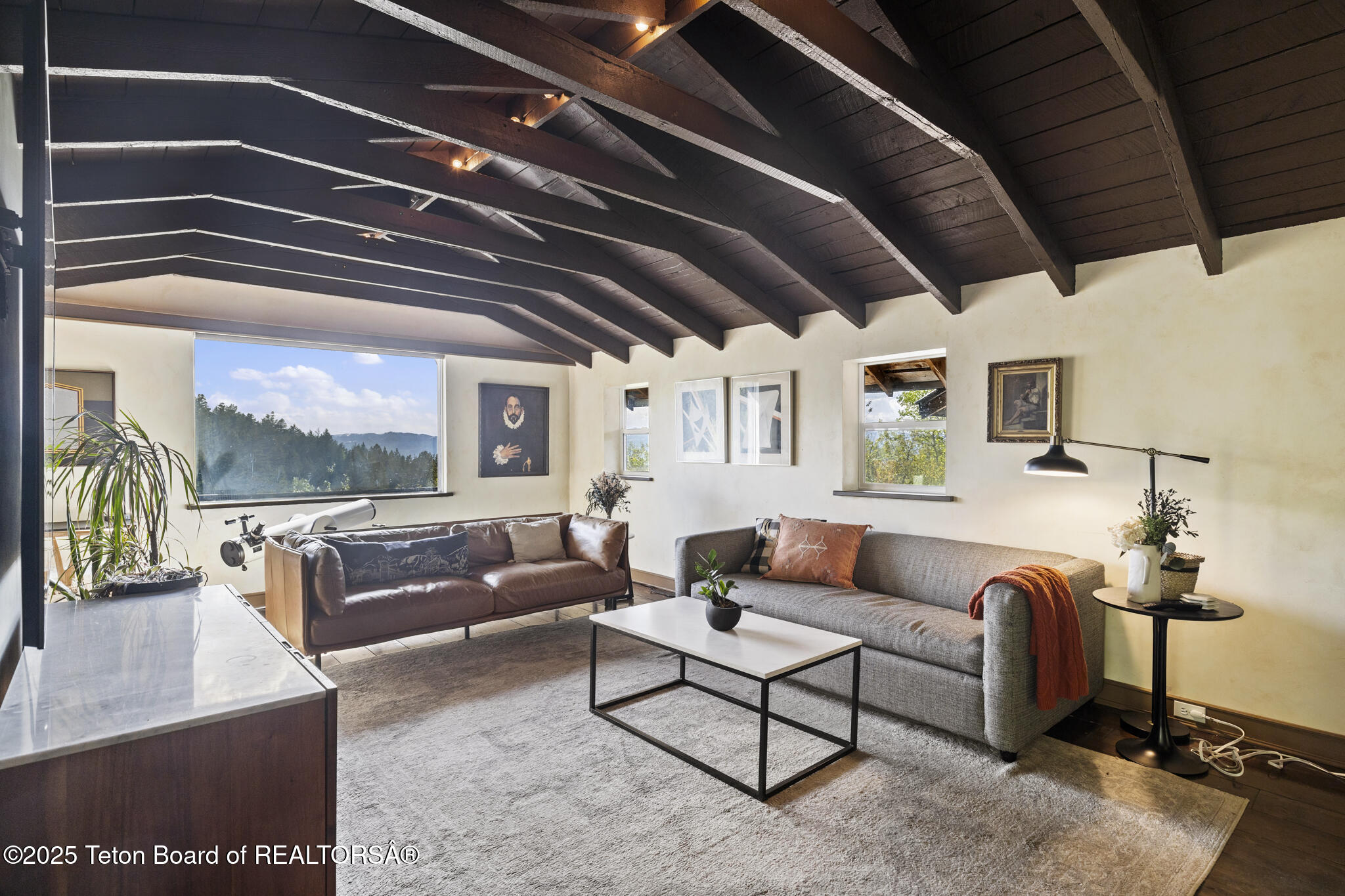 Victor, Idaho 83455, United States, 6 Bedrooms Bedrooms, ,4 BathroomsBathrooms,Residential,Active,142361