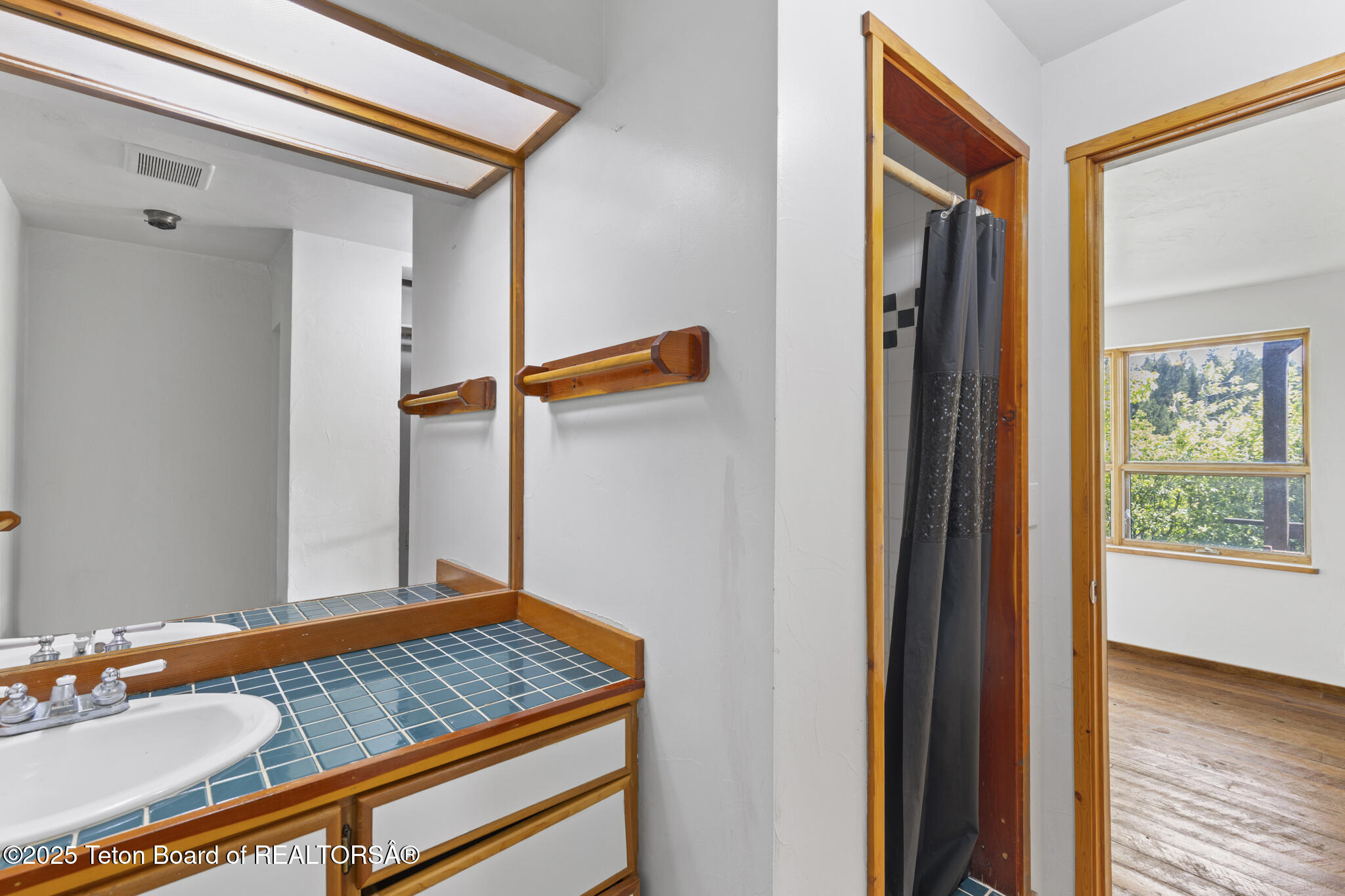 Victor, Idaho 83455, United States, 6 Bedrooms Bedrooms, ,4 BathroomsBathrooms,Residential,Active,142361