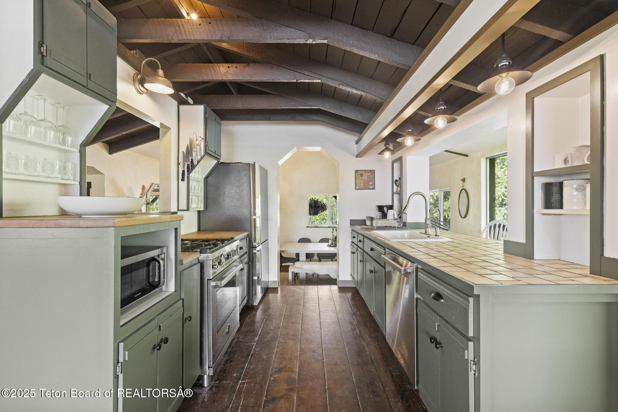 Victor, Idaho 83455, United States, 6 Bedrooms Bedrooms, ,4 BathroomsBathrooms,Residential,Active,142361