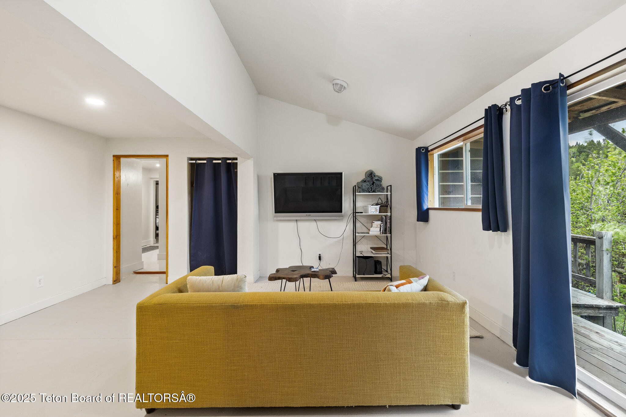 Victor, Idaho 83455, United States, 6 Bedrooms Bedrooms, ,4 BathroomsBathrooms,Residential,Active,142361