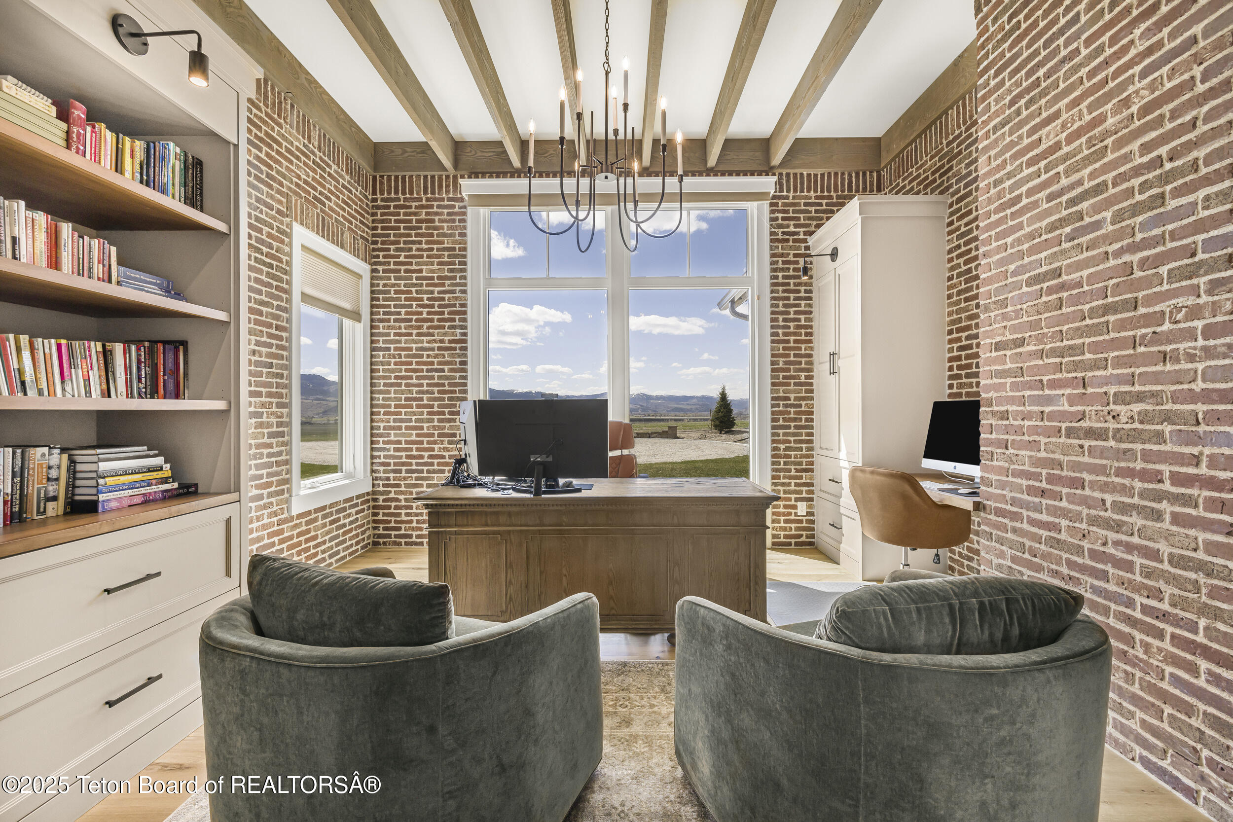 Swan Valley, Idaho 83449, United States, 4 Bedrooms Bedrooms, ,4 BathroomsBathrooms,Residential,Active,225448