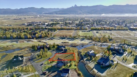 Photo of 865 GOLDEN THREAD Court, Driggs, ID 83422 (MLS # 26-2590)