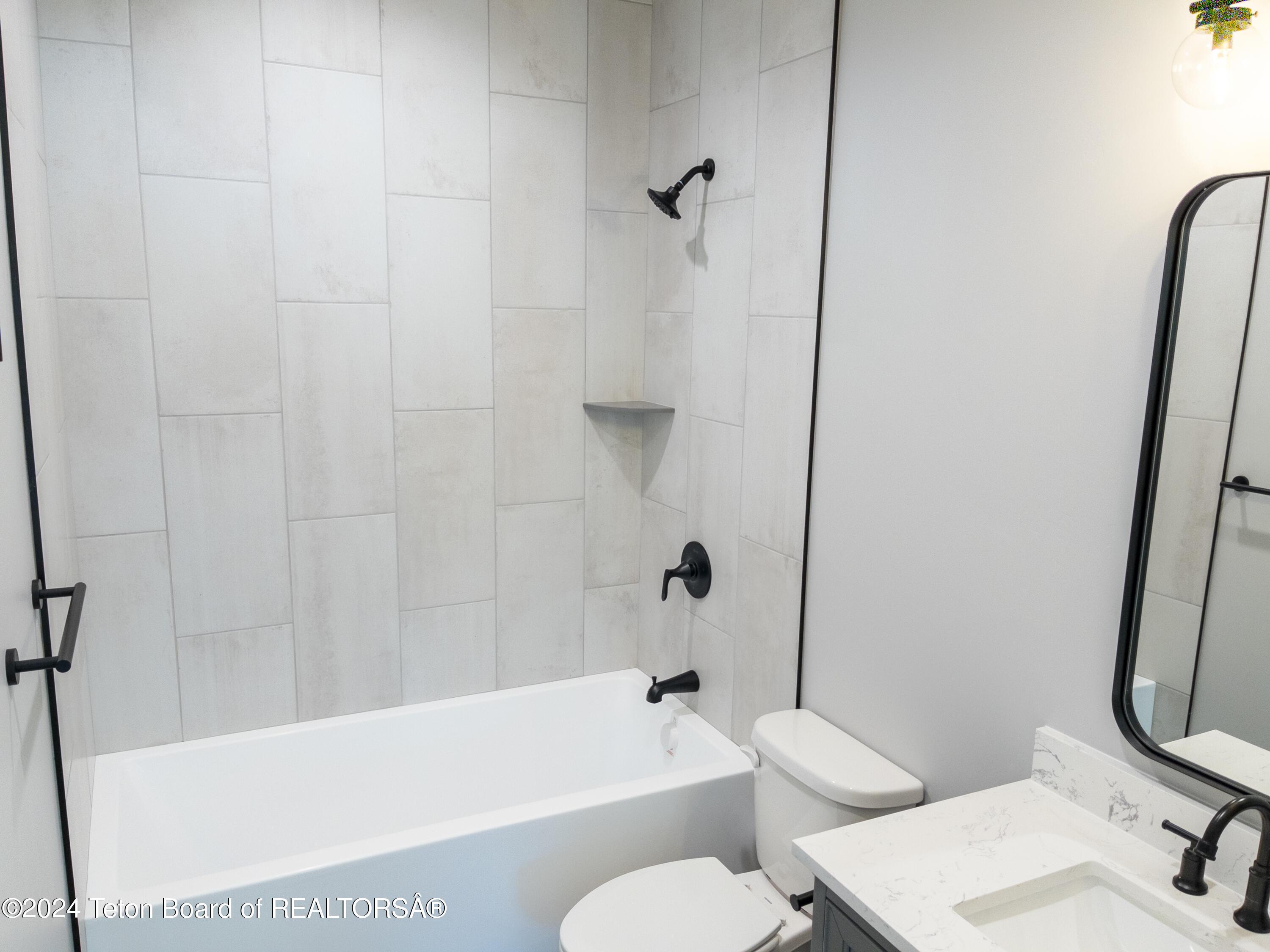 Victor, Idaho 83455, United States, 2 Bedrooms Bedrooms, ,1 BathroomBathrooms,Residential,Pending,64526