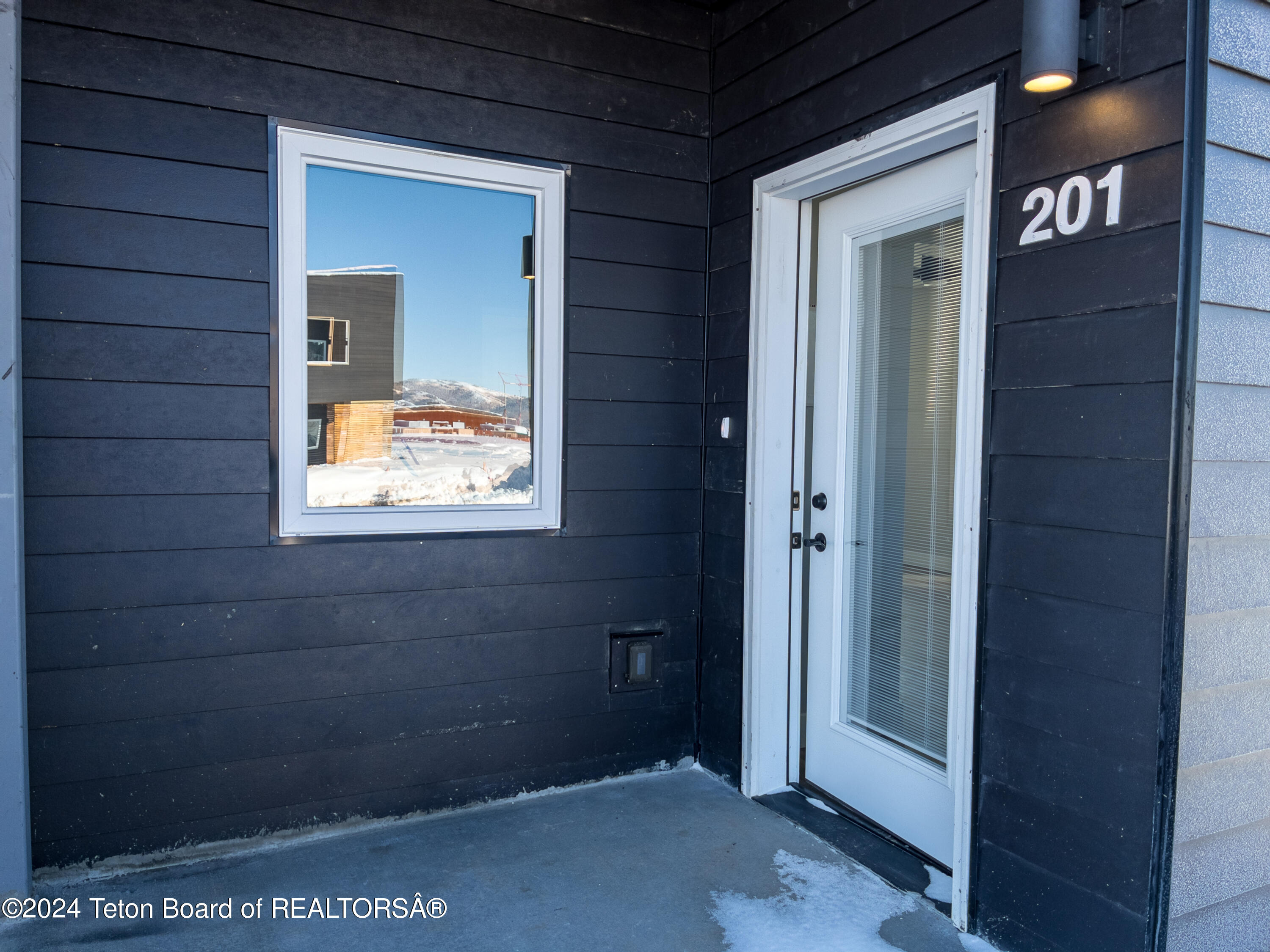 Victor, Idaho 83455, United States, 2 Bedrooms Bedrooms, ,1 BathroomBathrooms,Residential,Pending,64526