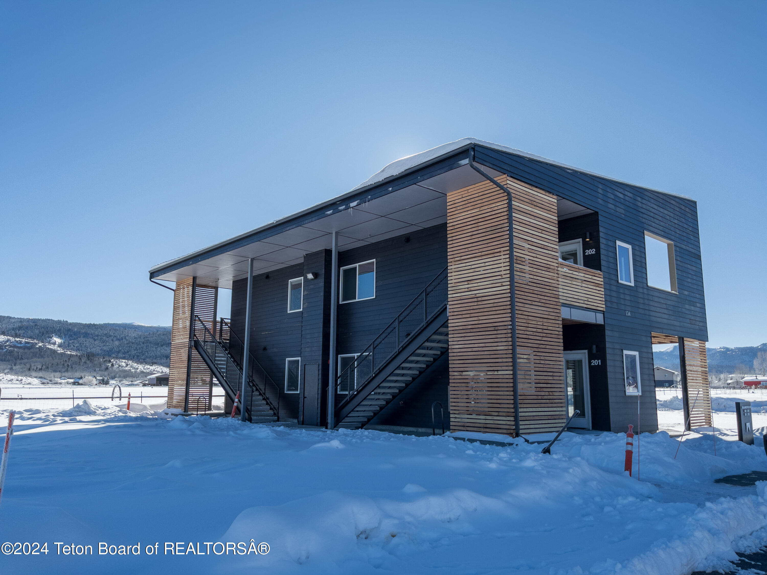 Victor, Idaho 83455, United States, 2 Bedrooms Bedrooms, ,1 BathroomBathrooms,Residential,Pending,64526