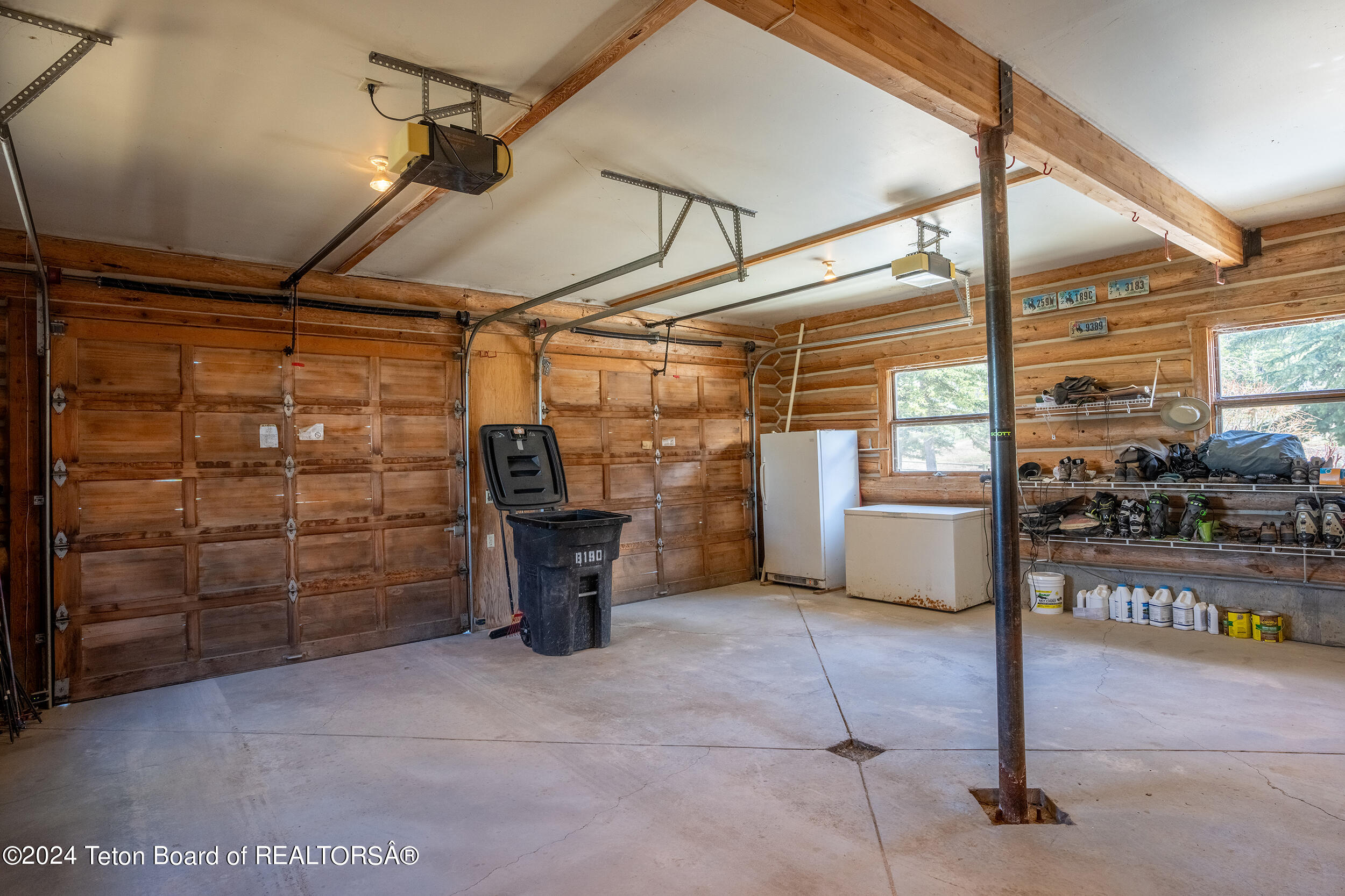 Alta, Wyoming 83414, United States, 5 Bedrooms Bedrooms, ,3 BathroomsBathrooms,Residential,Active,57457