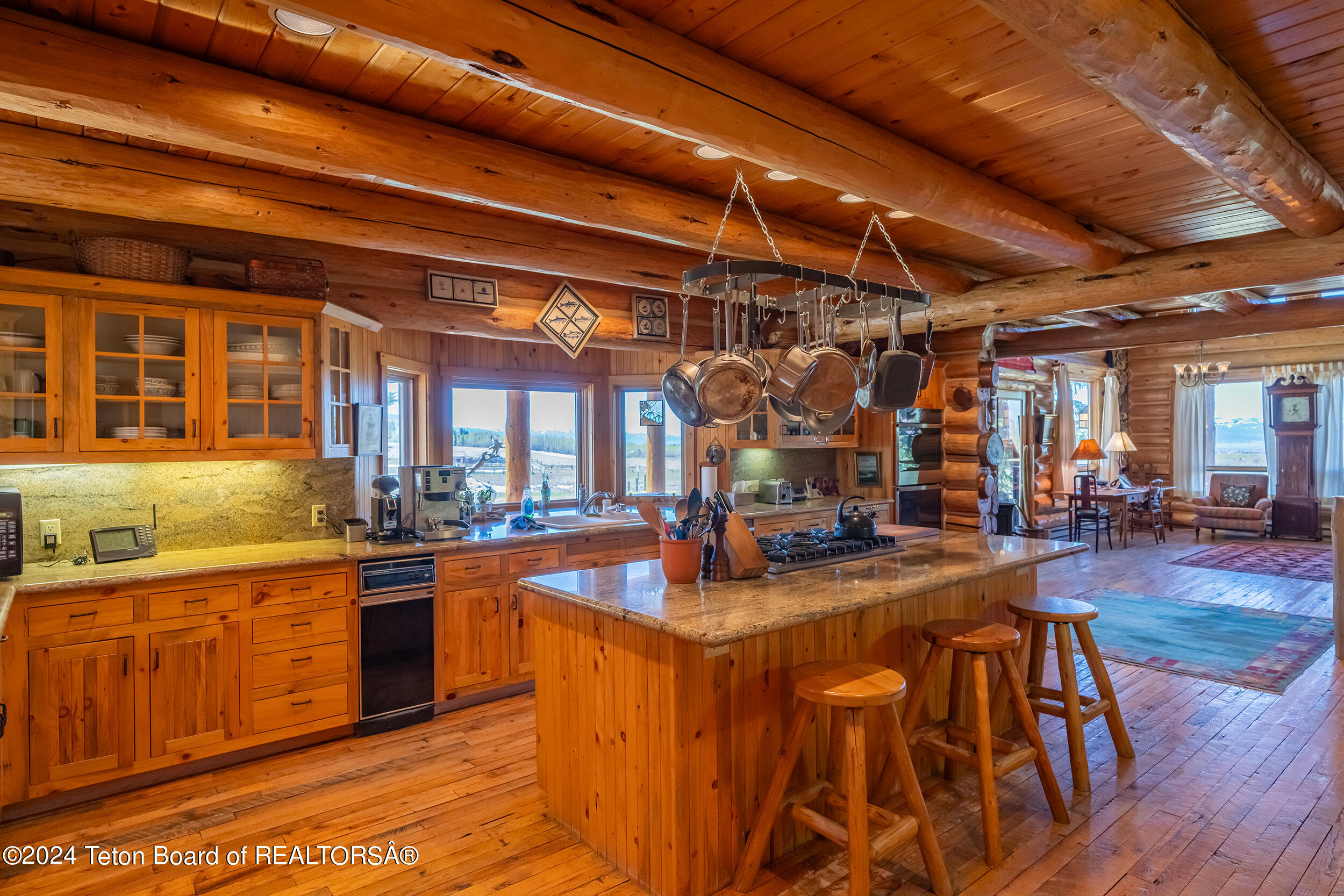 Alta, Wyoming 83414, United States, 5 Bedrooms Bedrooms, ,3 BathroomsBathrooms,Residential,Active,57457