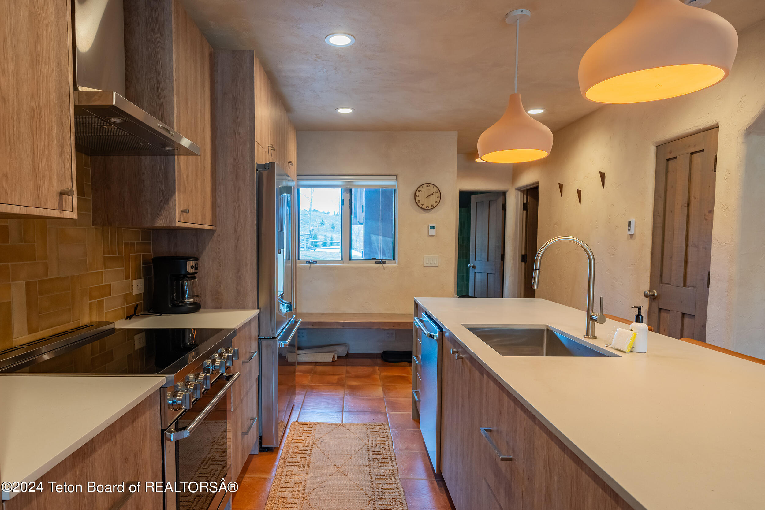 Jackson, Wyoming 83001, United States, 2 Bedrooms Bedrooms, ,2 BathroomsBathrooms,Residential,Active,54396