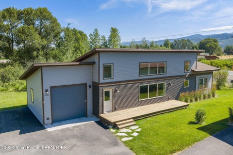 Photo of 8253 POPPY Lane, Victor, ID 83455 (MLS # 26-1999)