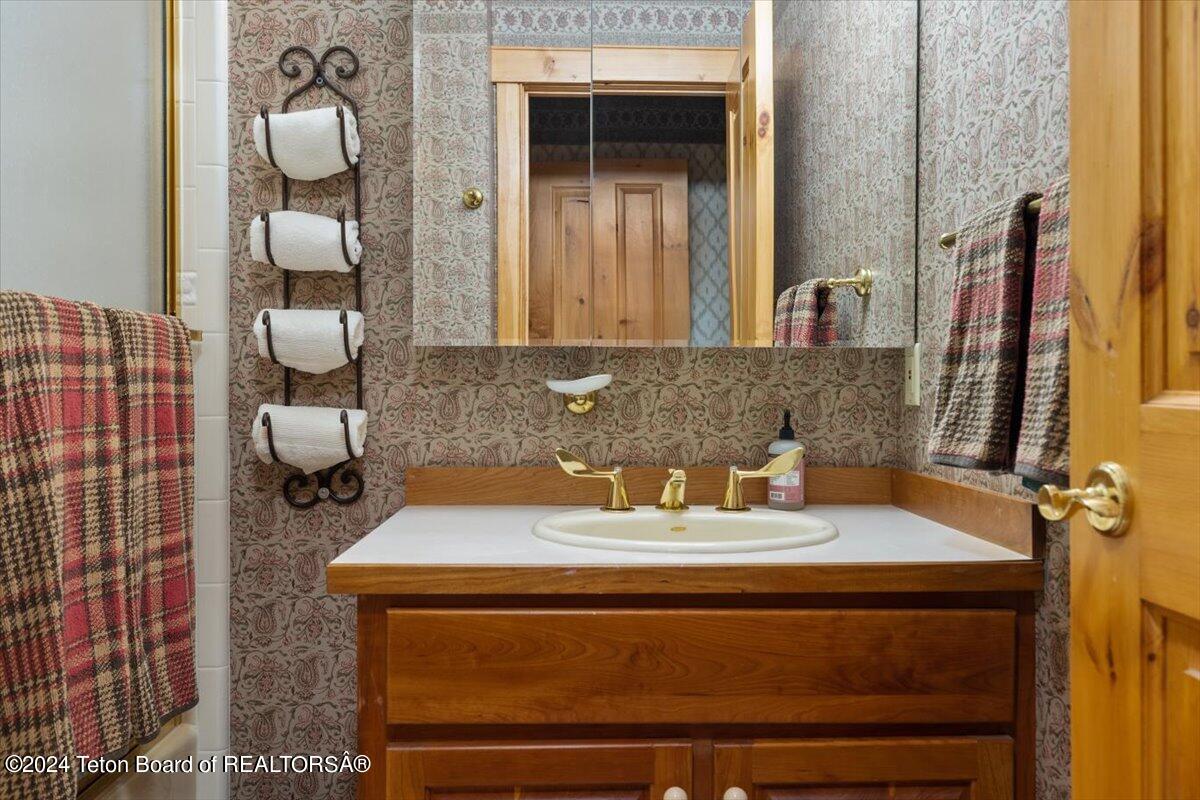 Alta, Wyoming 83414, United States, 6 Bedrooms Bedrooms, ,7 BathroomsBathrooms,Residential,Active,61781