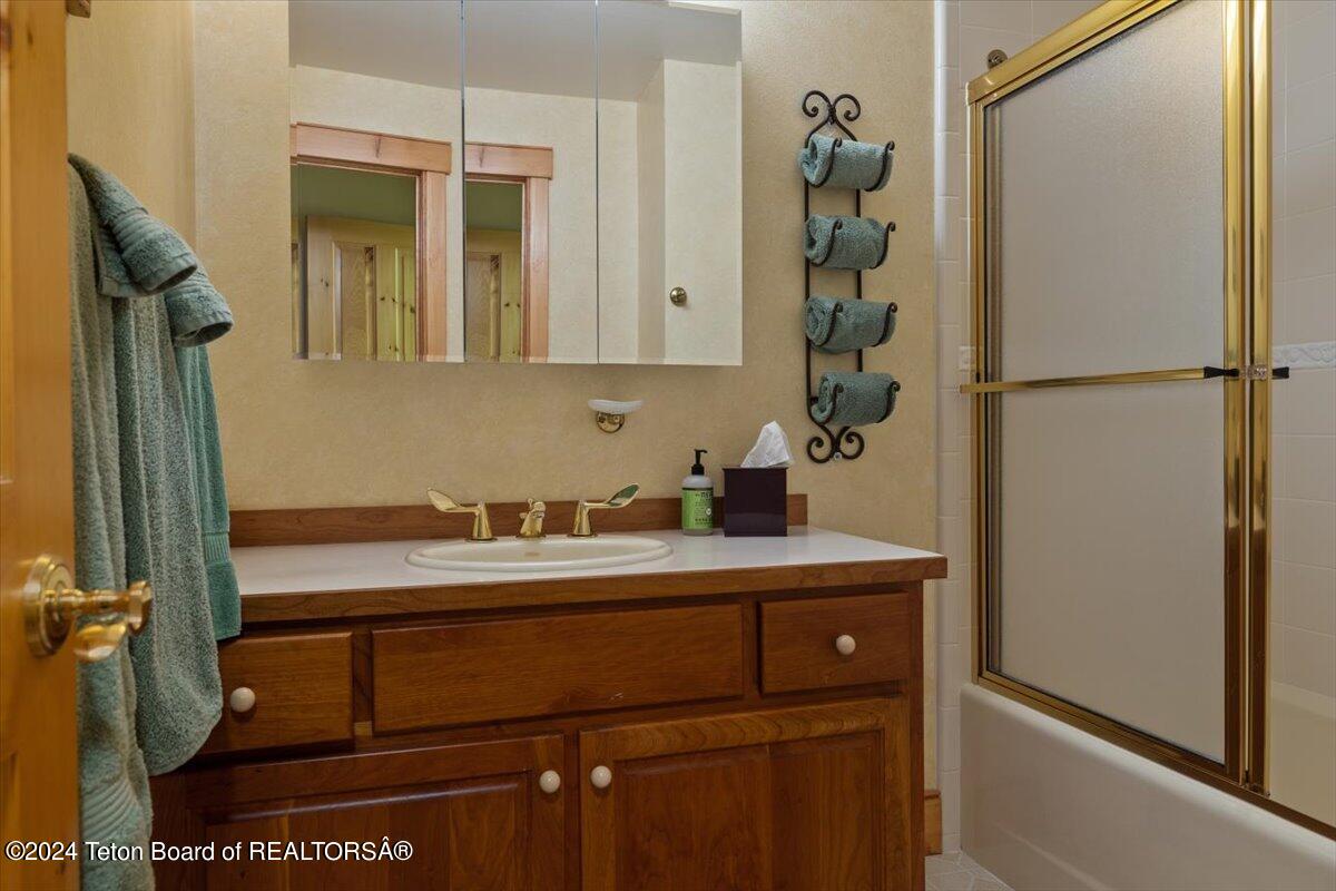 Alta, Wyoming 83414, United States, 6 Bedrooms Bedrooms, ,7 BathroomsBathrooms,Residential,Active,61781