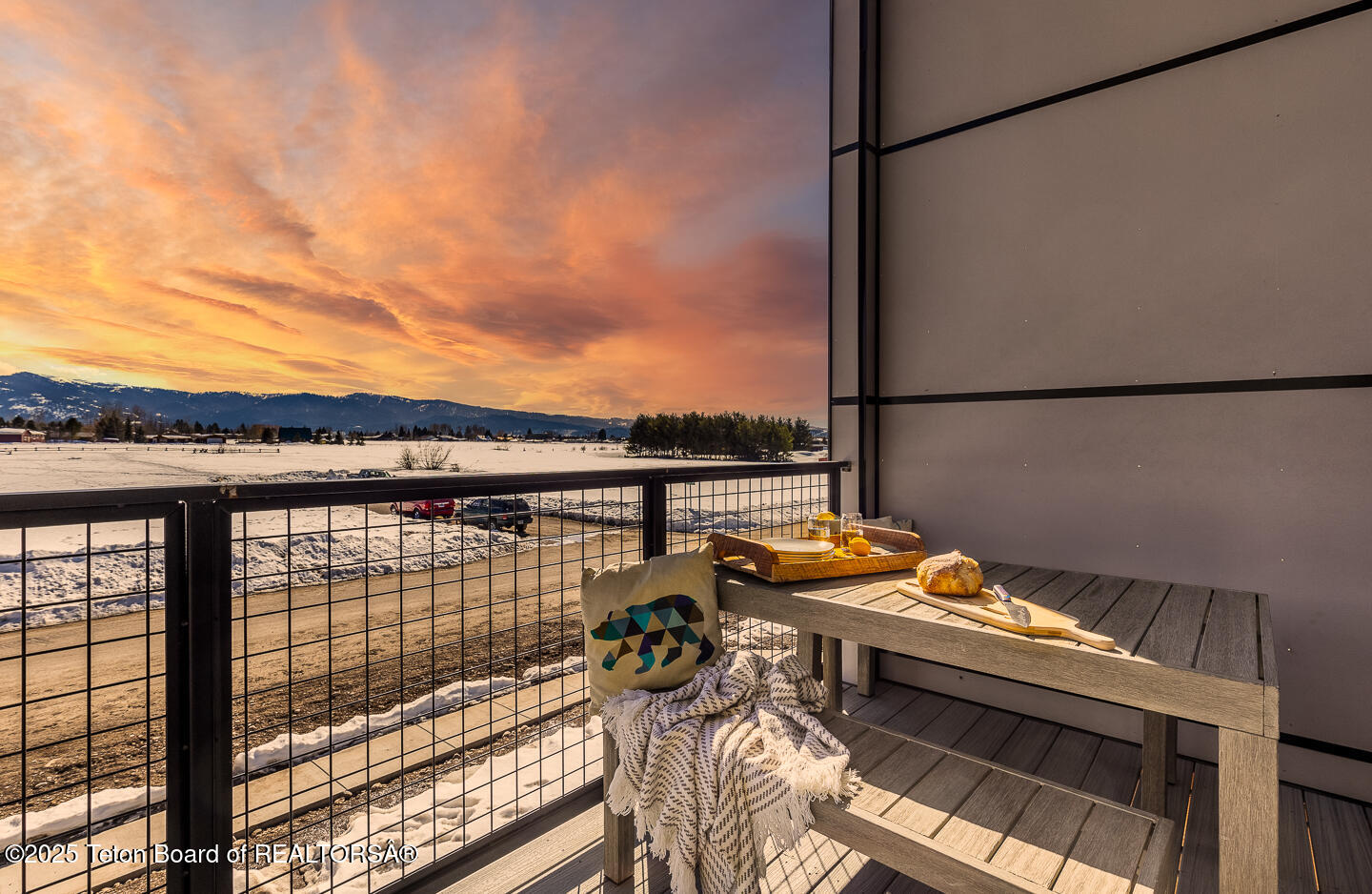 Victor, Idaho 83455, United States, 2 Bedrooms Bedrooms, ,1 BathroomBathrooms,Residential,Active,115670