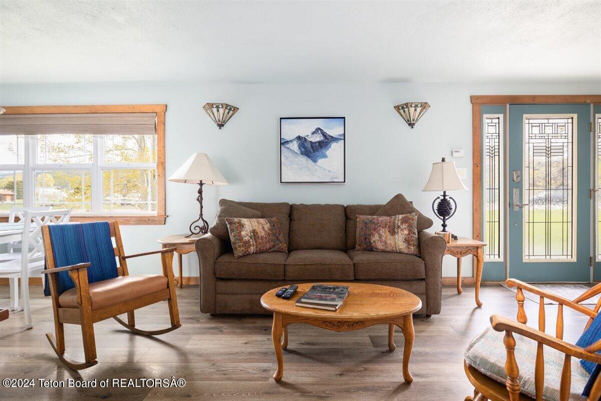 Victor, Idaho 83455, United States, 3 Bedrooms Bedrooms, ,2 BathroomsBathrooms,Residential,Active,56346