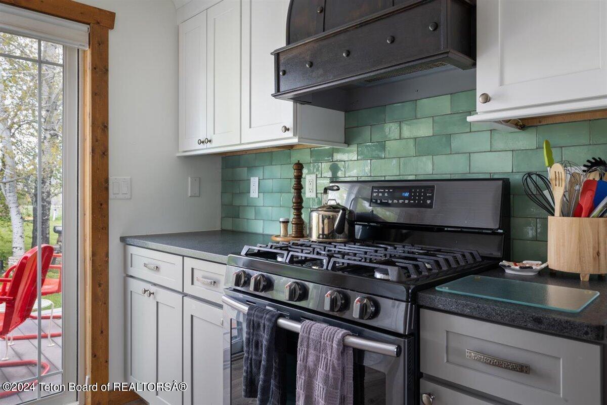 Victor, Idaho 83455, United States, 3 Bedrooms Bedrooms, ,2 BathroomsBathrooms,Residential,Active,56346