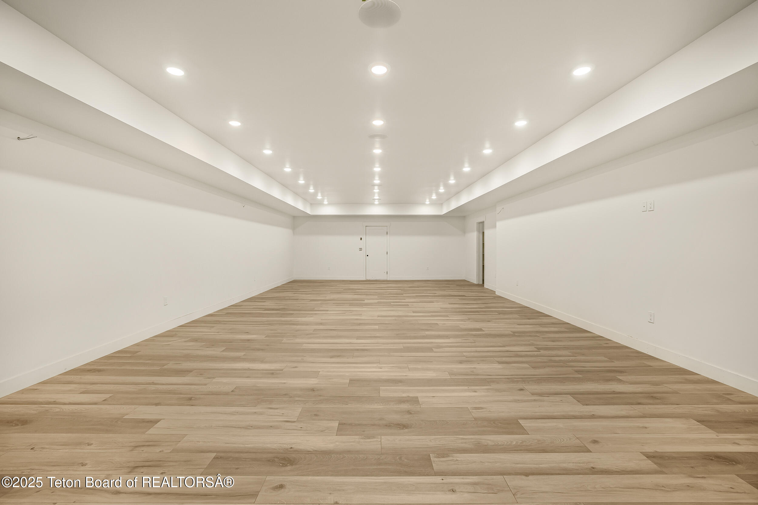 Auburn, Idaho 83111, United States, 5 Bedrooms Bedrooms, ,3 BathroomsBathrooms,Residential,Active,190364