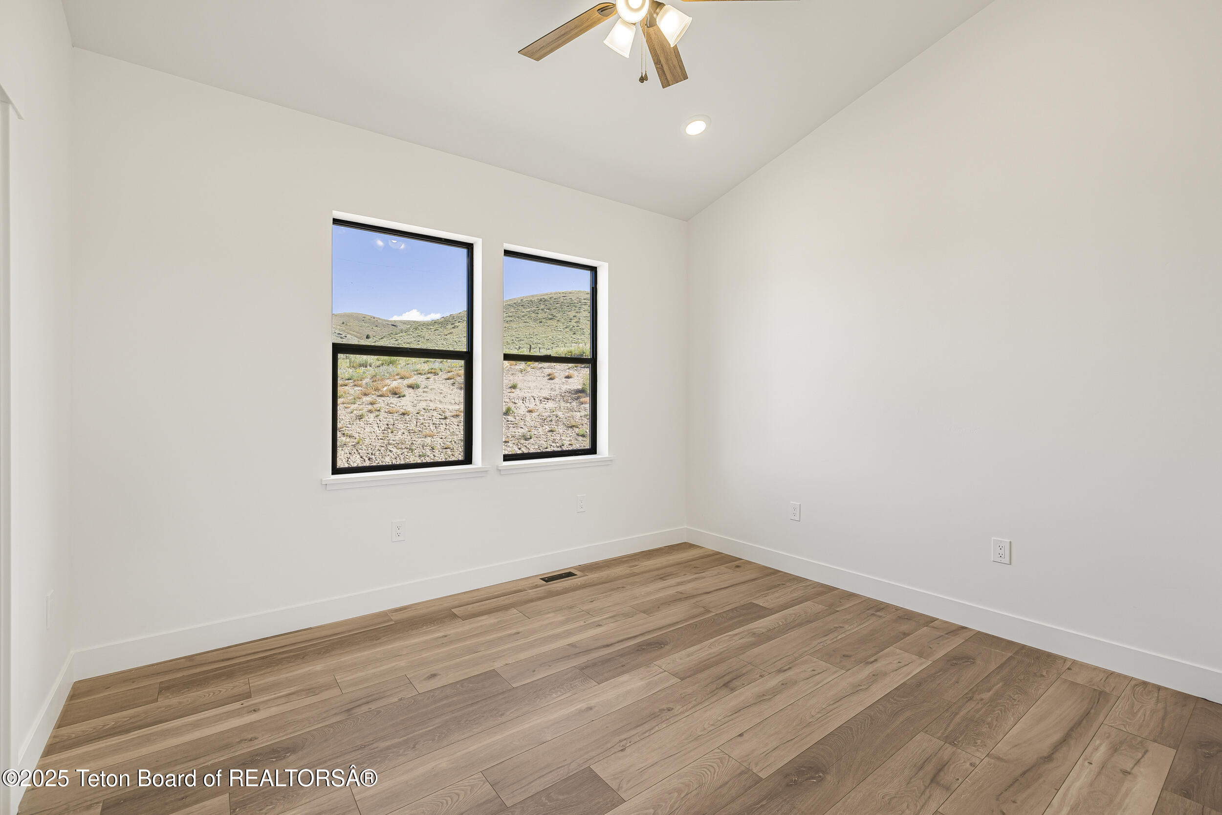 Auburn, Idaho 83111, United States, 5 Bedrooms Bedrooms, ,3 BathroomsBathrooms,Residential,Active,190364