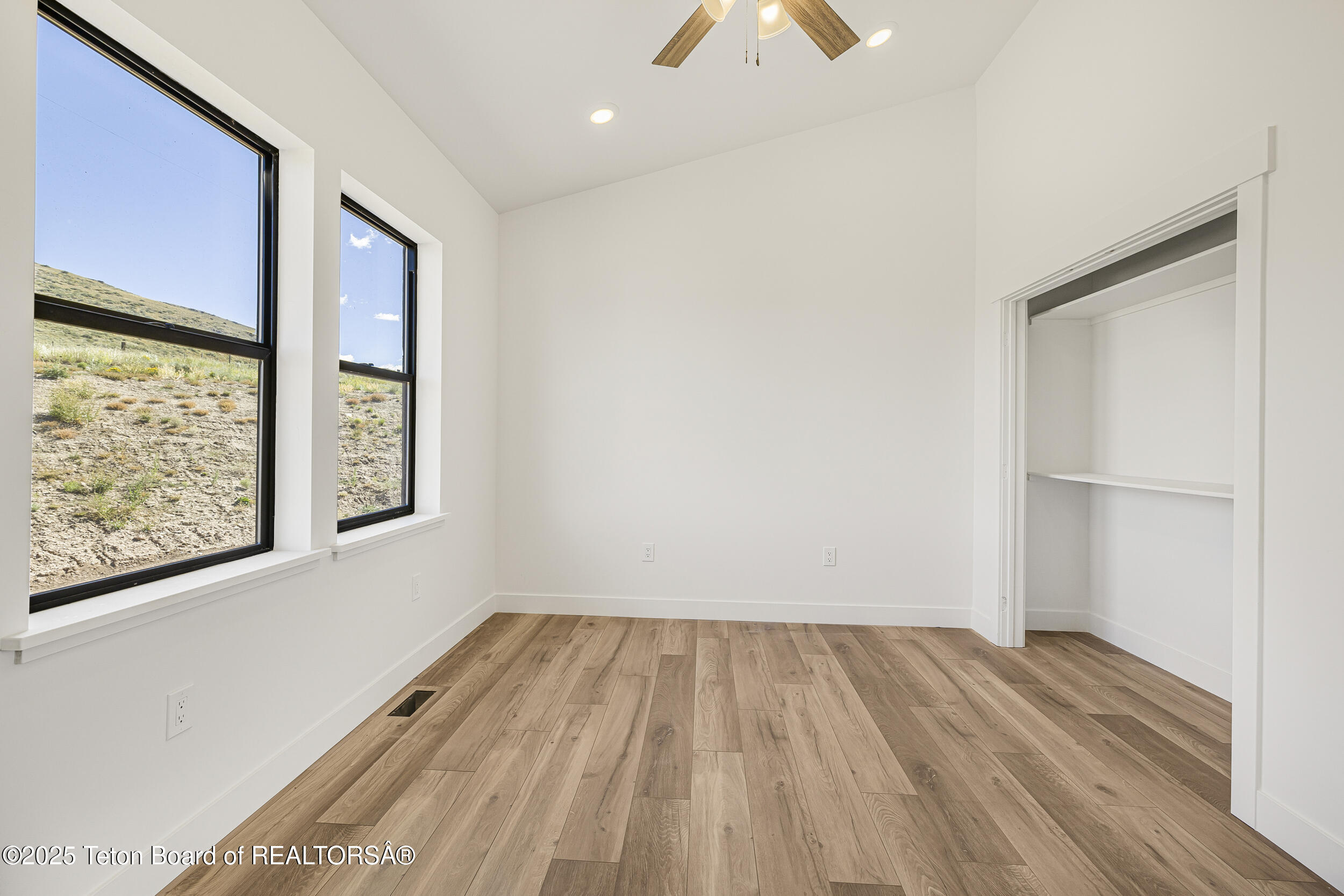 Auburn, Idaho 83111, United States, 5 Bedrooms Bedrooms, ,3 BathroomsBathrooms,Residential,Active,190364