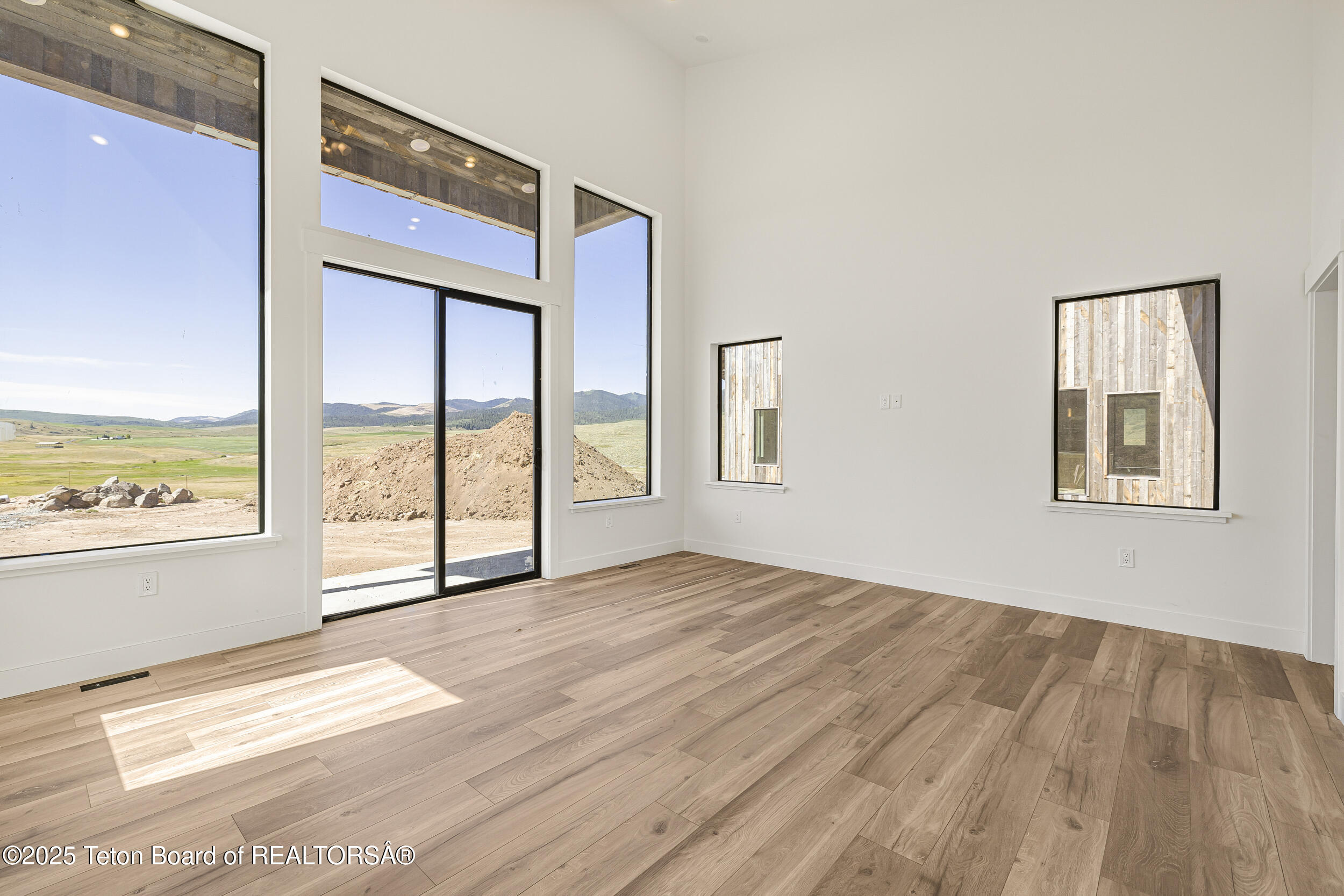 Auburn, Idaho 83111, United States, 5 Bedrooms Bedrooms, ,3 BathroomsBathrooms,Residential,Active,190364