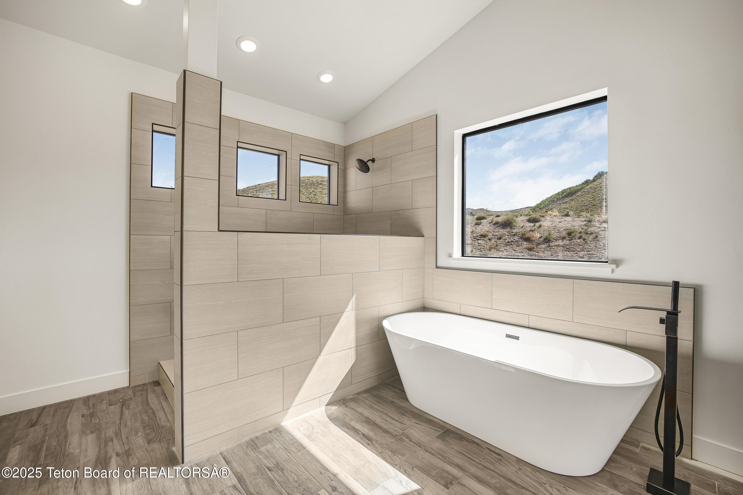 Auburn, Idaho 83111, United States, 5 Bedrooms Bedrooms, ,3 BathroomsBathrooms,Residential,Active,190364