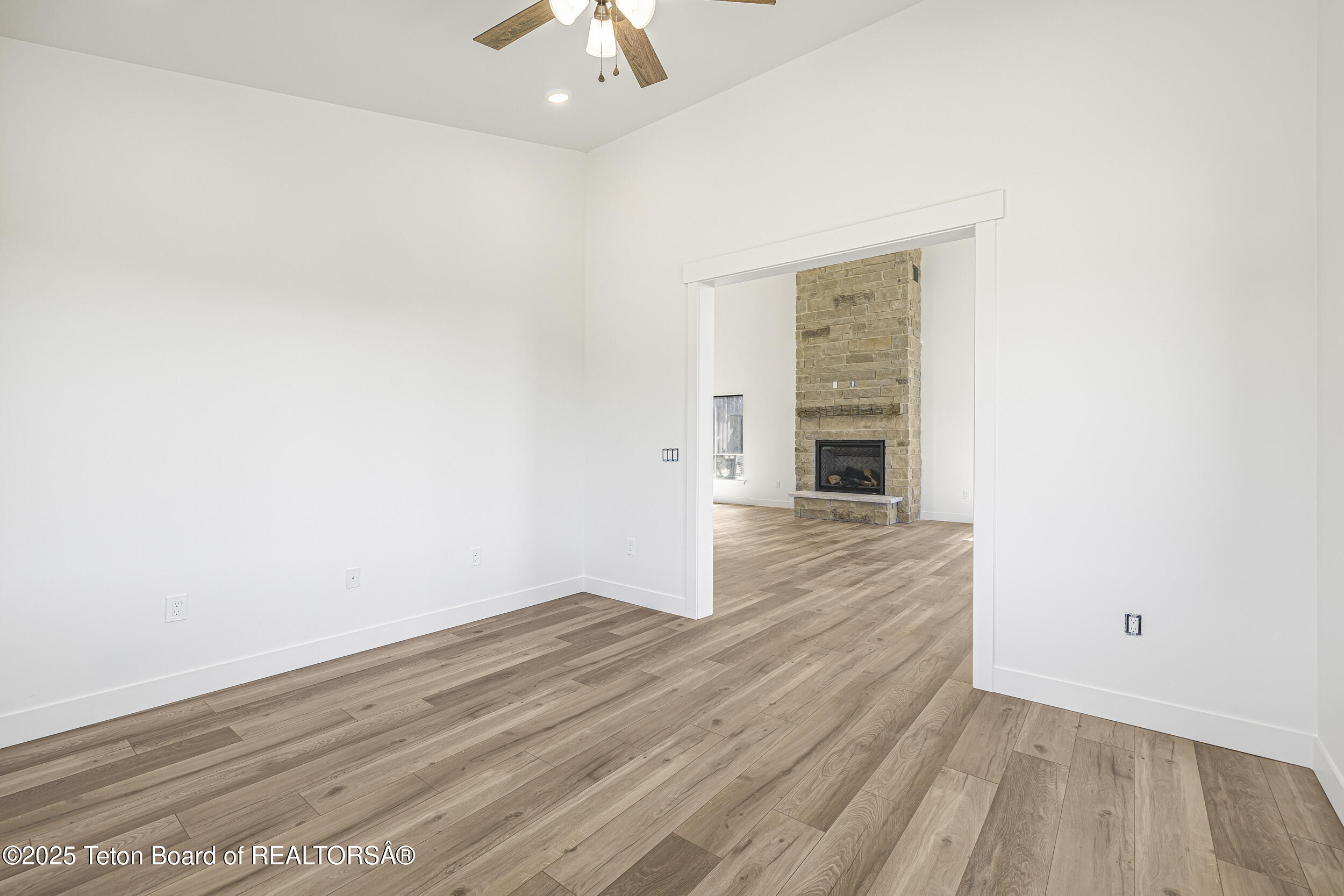 Auburn, Idaho 83111, United States, 5 Bedrooms Bedrooms, ,3 BathroomsBathrooms,Residential,Active,190364