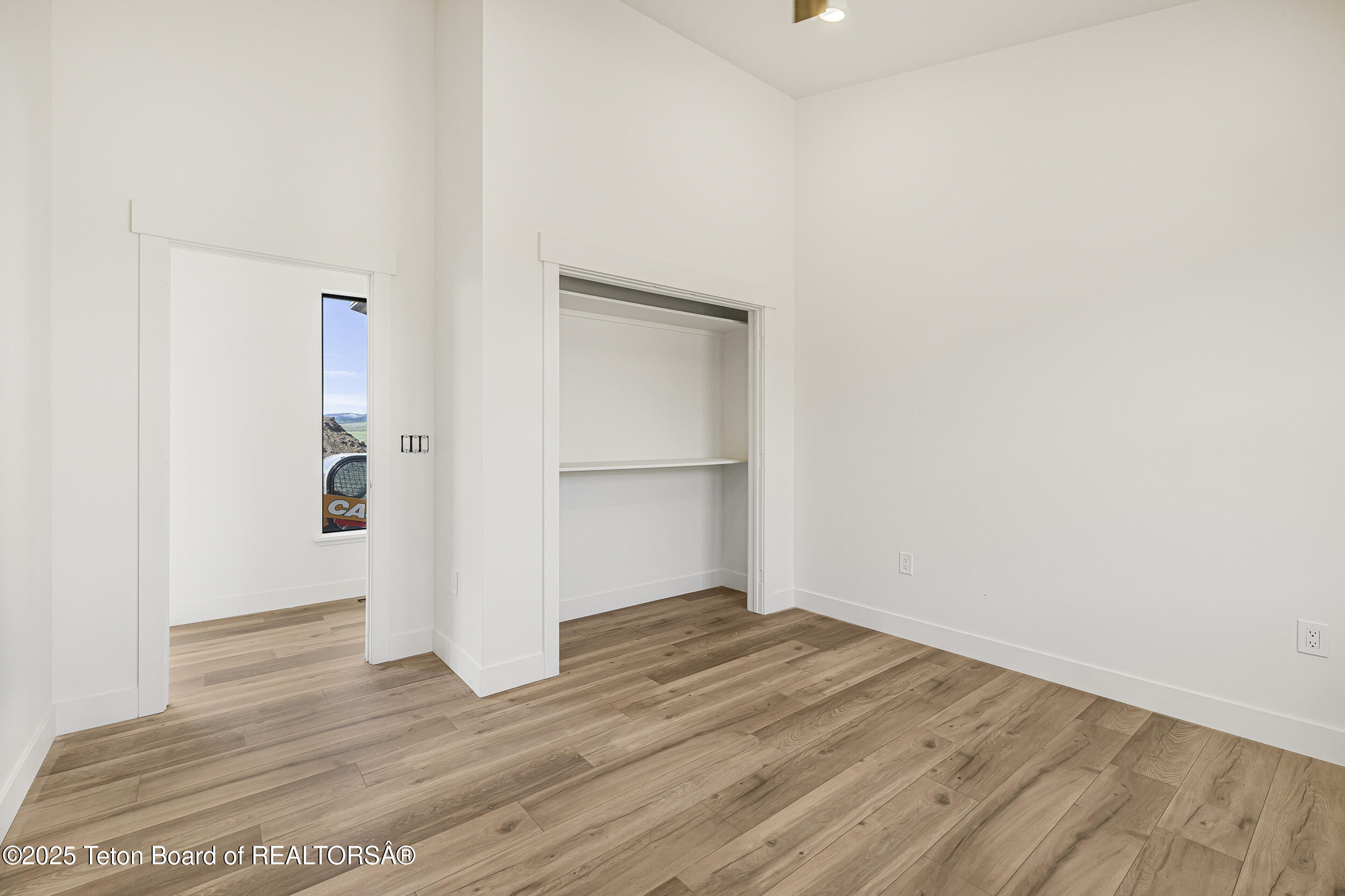 Auburn, Idaho 83111, United States, 5 Bedrooms Bedrooms, ,3 BathroomsBathrooms,Residential,Active,190364