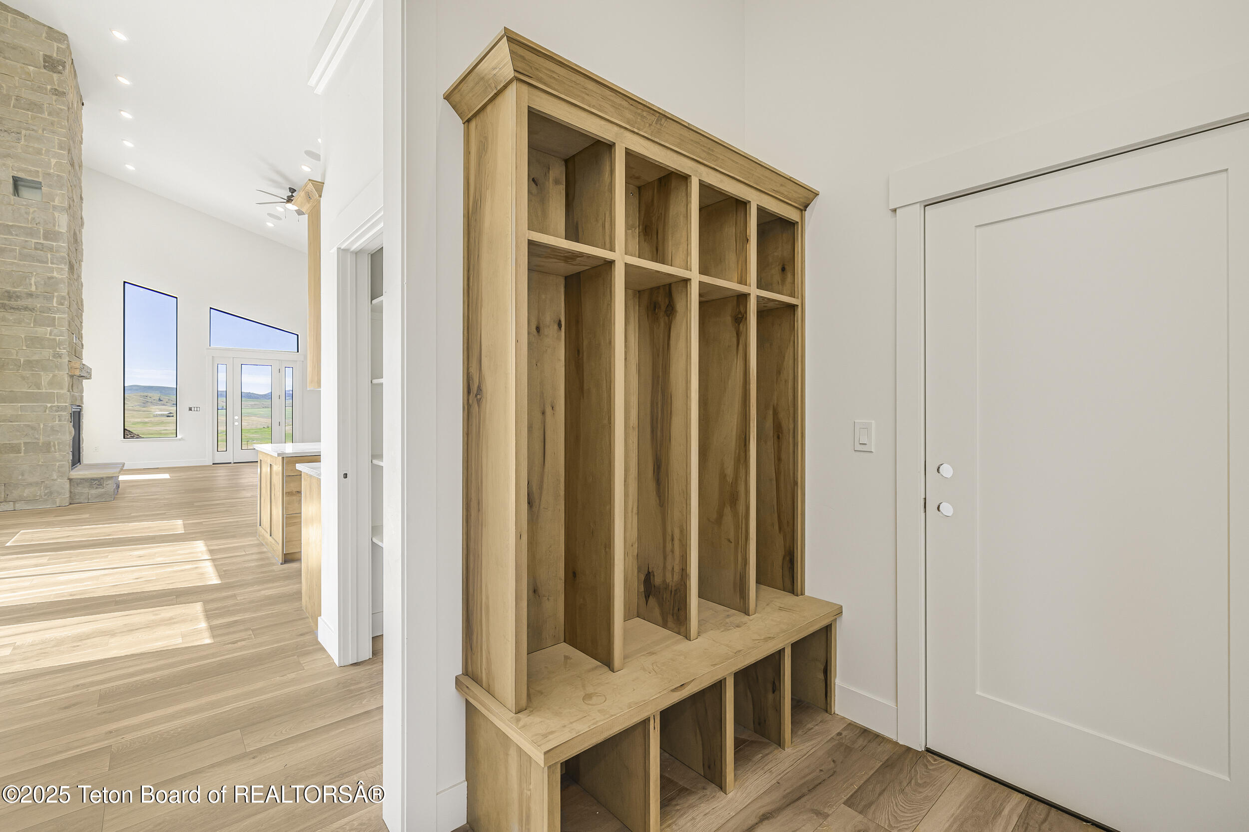 Auburn, Idaho 83111, United States, 5 Bedrooms Bedrooms, ,3 BathroomsBathrooms,Residential,Active,190364