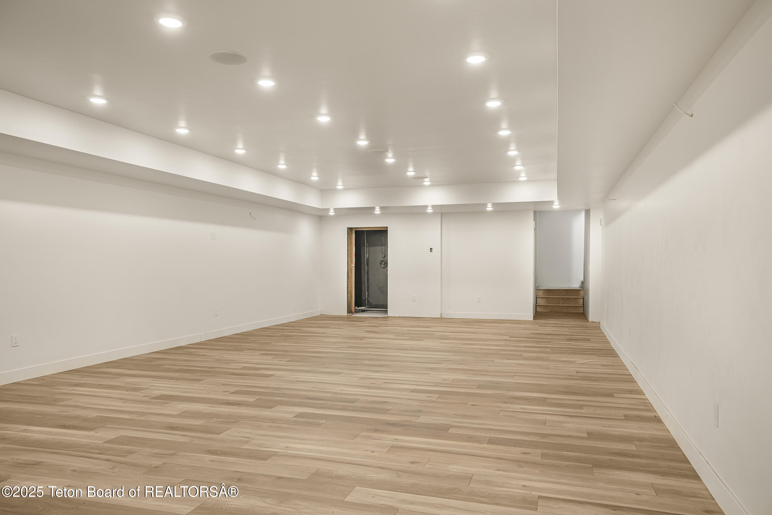 Auburn, Idaho 83111, United States, 5 Bedrooms Bedrooms, ,3 BathroomsBathrooms,Residential,Active,190364