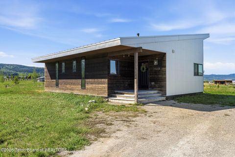 Photo of 4668 PINNACLE Trail, Victor, ID 83455 (MLS # 26-1108)