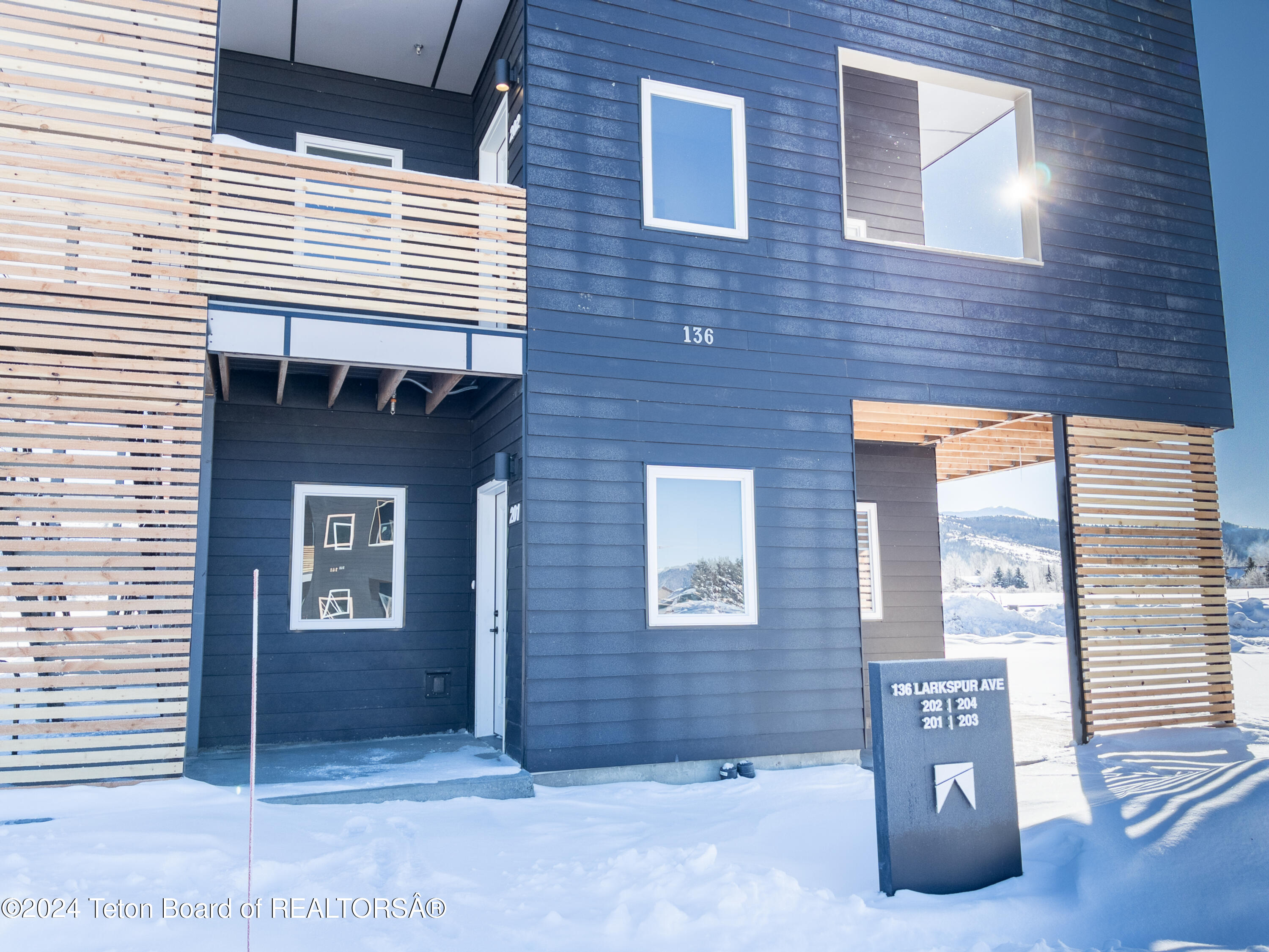 Victor, Idaho 83452, United States, 2 Bedrooms Bedrooms, ,1 BathroomBathrooms,Residential,Pending,64030