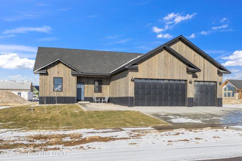 Photo of 1046 Pawnee Rd, Driggs, ID 83422 (MLS # 25-2881)