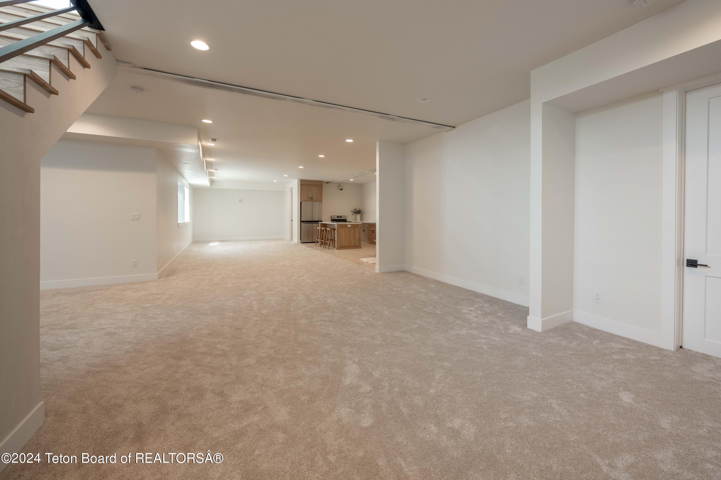 Swan Valley, Idaho 83449, United States, 5 Bedrooms Bedrooms, ,7 BathroomsBathrooms,Residential,Active,64933