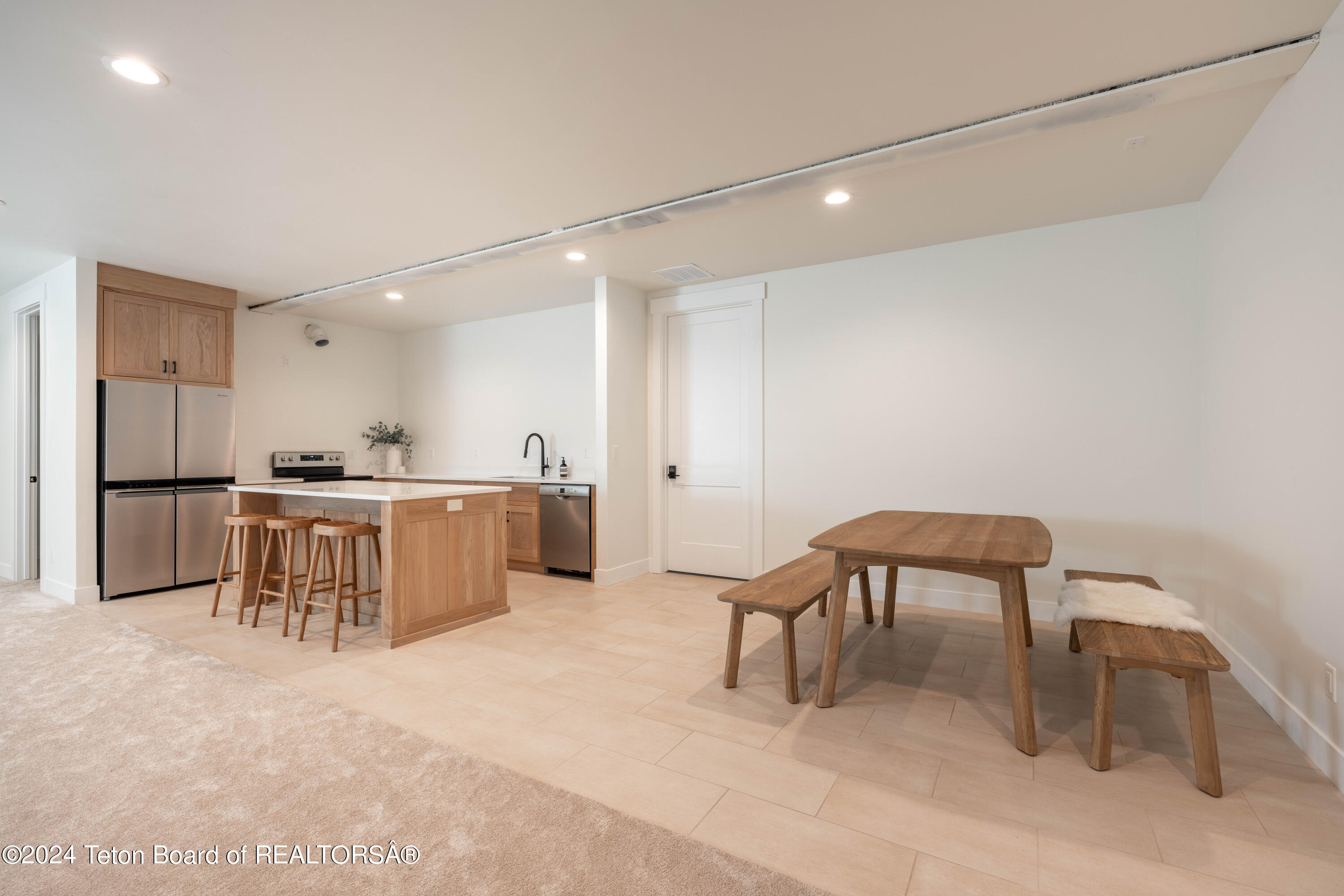 Swan Valley, Idaho 83449, United States, 5 Bedrooms Bedrooms, ,7 BathroomsBathrooms,Residential,Active,64933