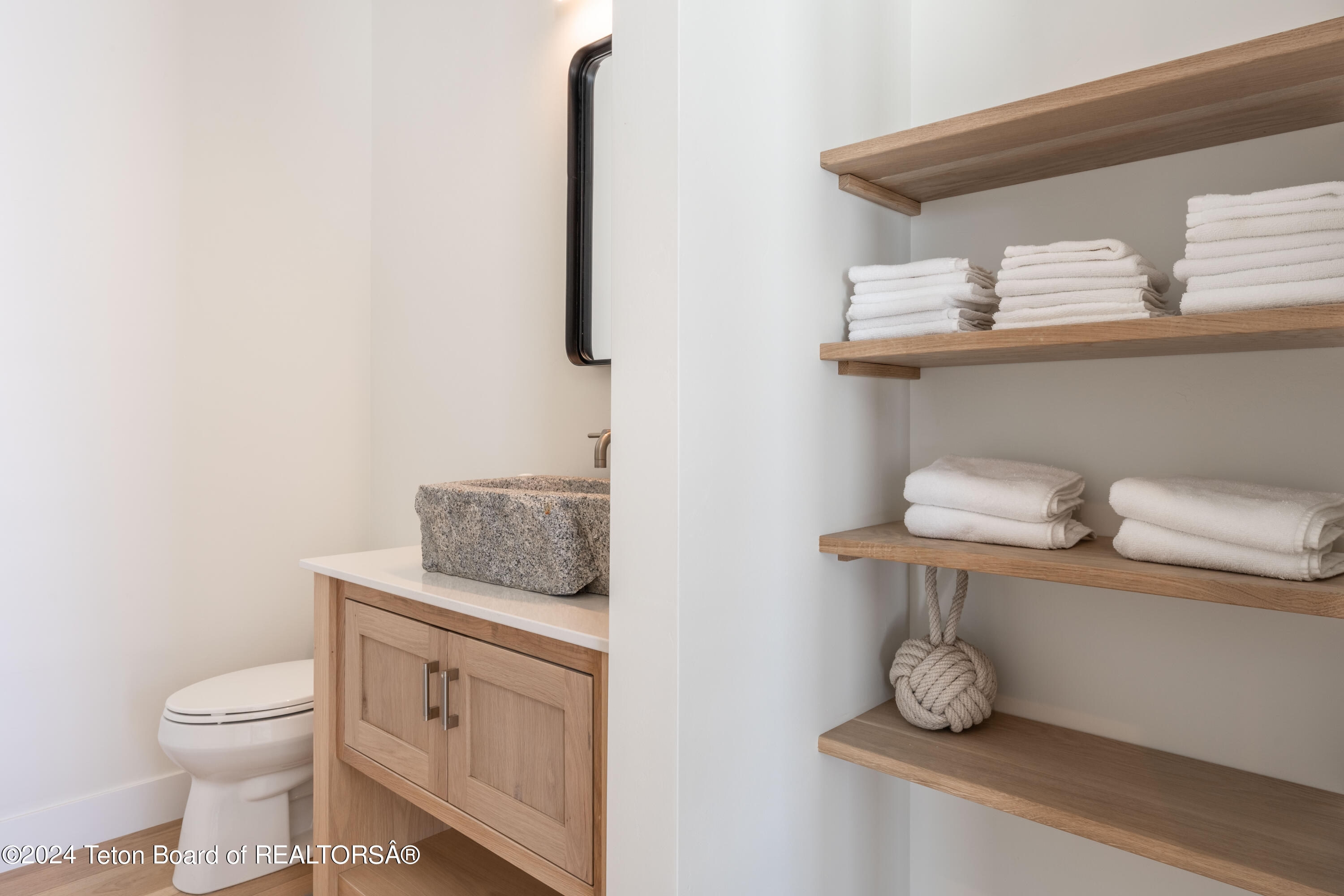 Swan Valley, Idaho 83449, United States, 5 Bedrooms Bedrooms, ,7 BathroomsBathrooms,Residential,Active,64933