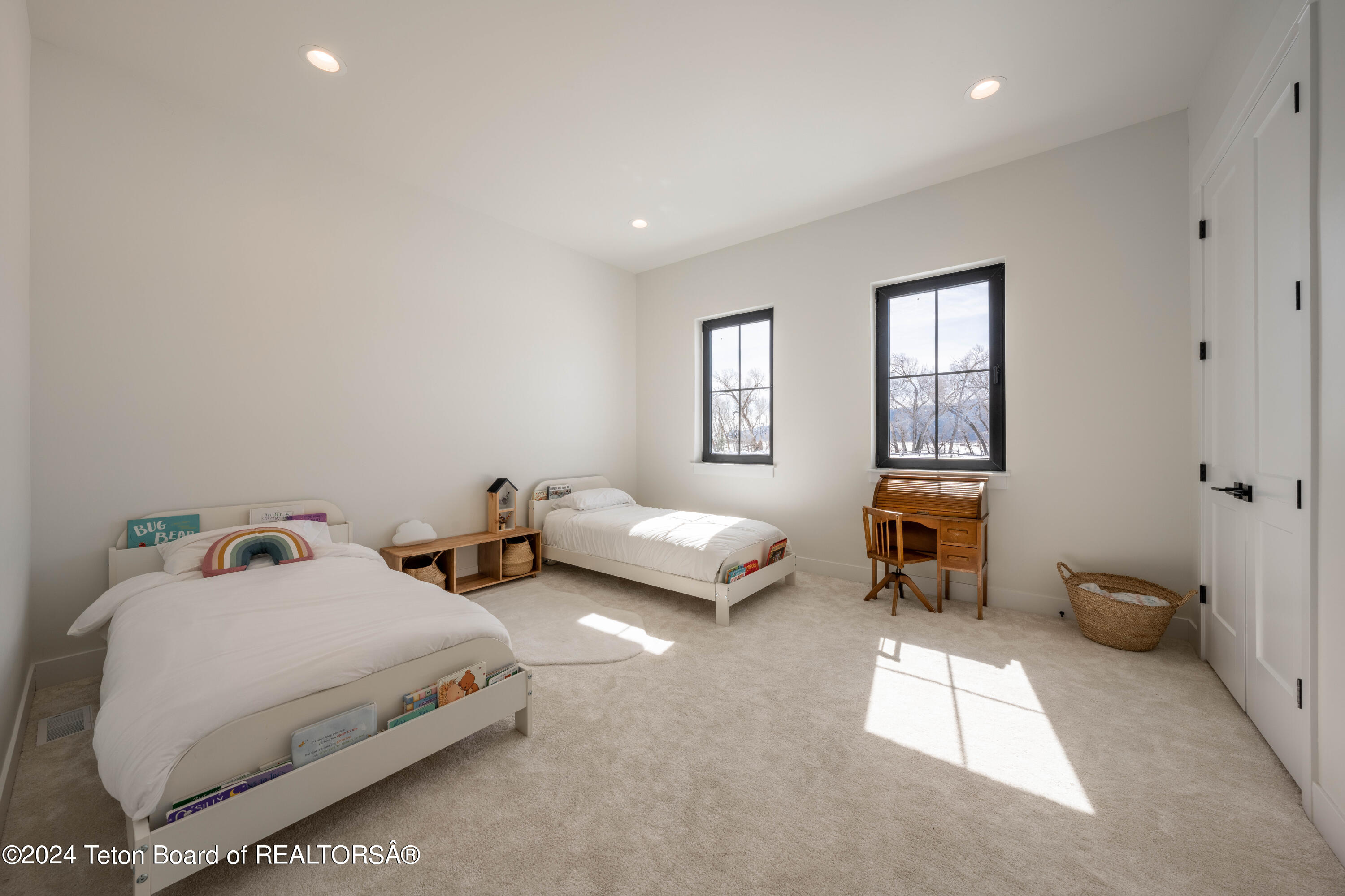 Swan Valley, Idaho 83449, United States, 5 Bedrooms Bedrooms, ,7 BathroomsBathrooms,Residential,Active,64933