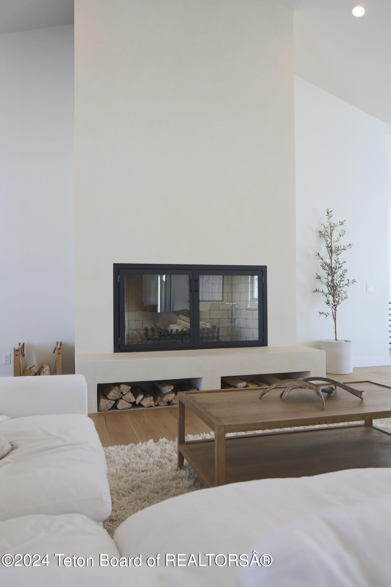 Swan Valley, Idaho 83449, United States, 5 Bedrooms Bedrooms, ,7 BathroomsBathrooms,Residential,Active,64933