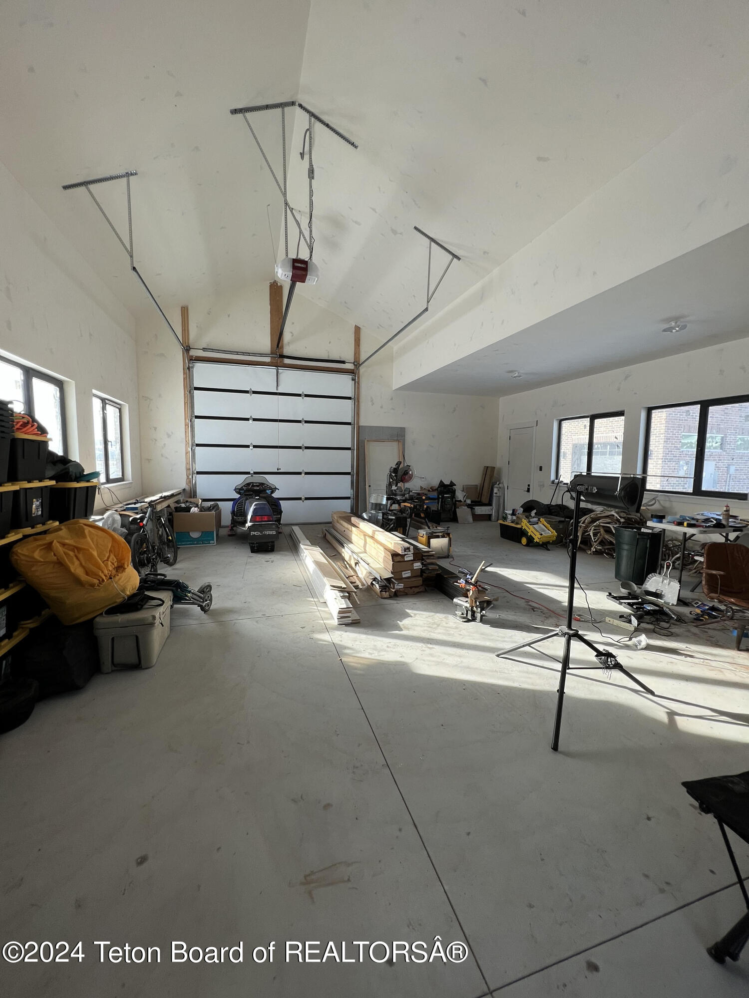 Swan Valley, Idaho 83449, United States, 5 Bedrooms Bedrooms, ,7 BathroomsBathrooms,Residential,Active,64933