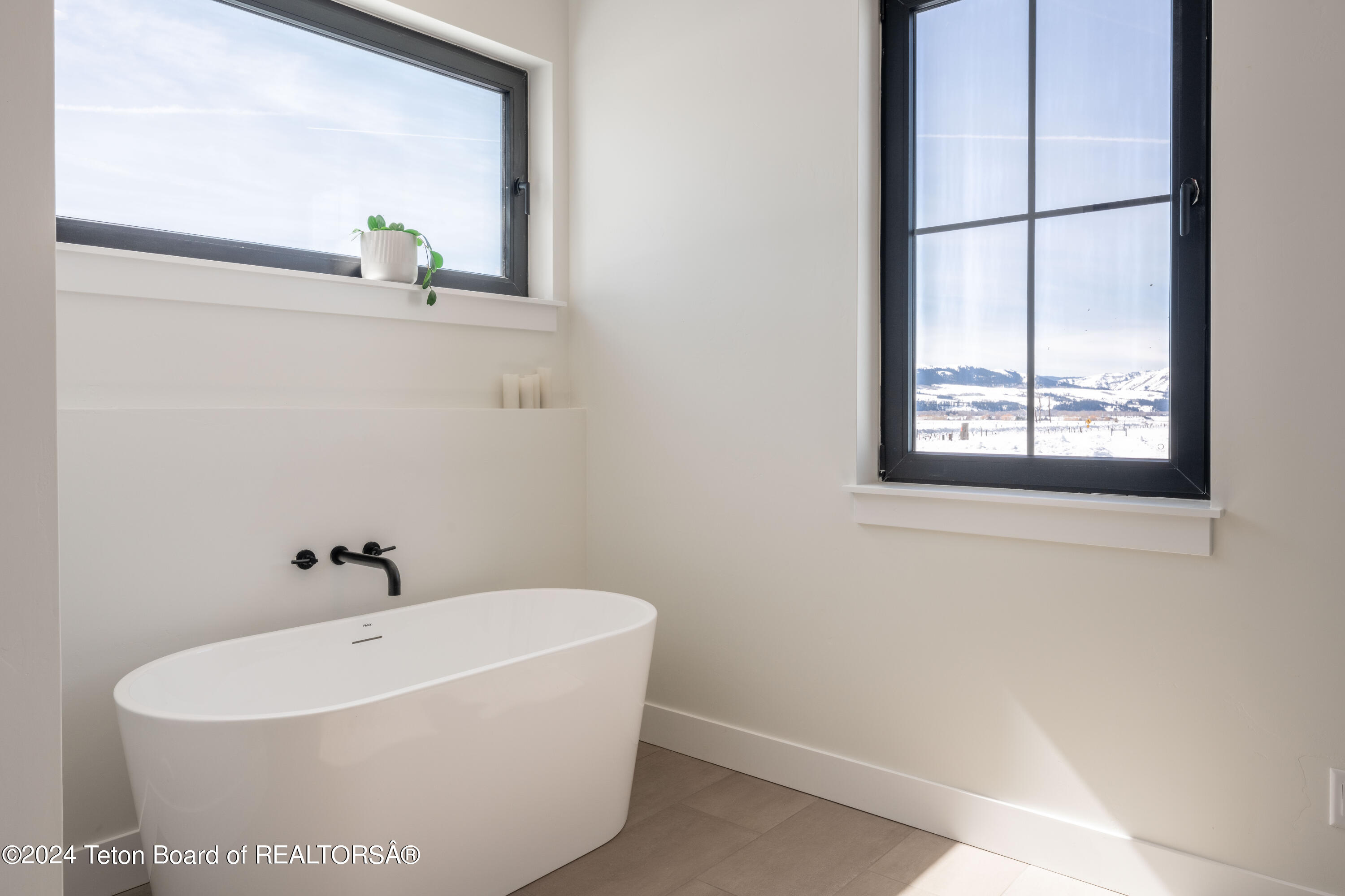 Swan Valley, Idaho 83449, United States, 5 Bedrooms Bedrooms, ,7 BathroomsBathrooms,Residential,Active,64933