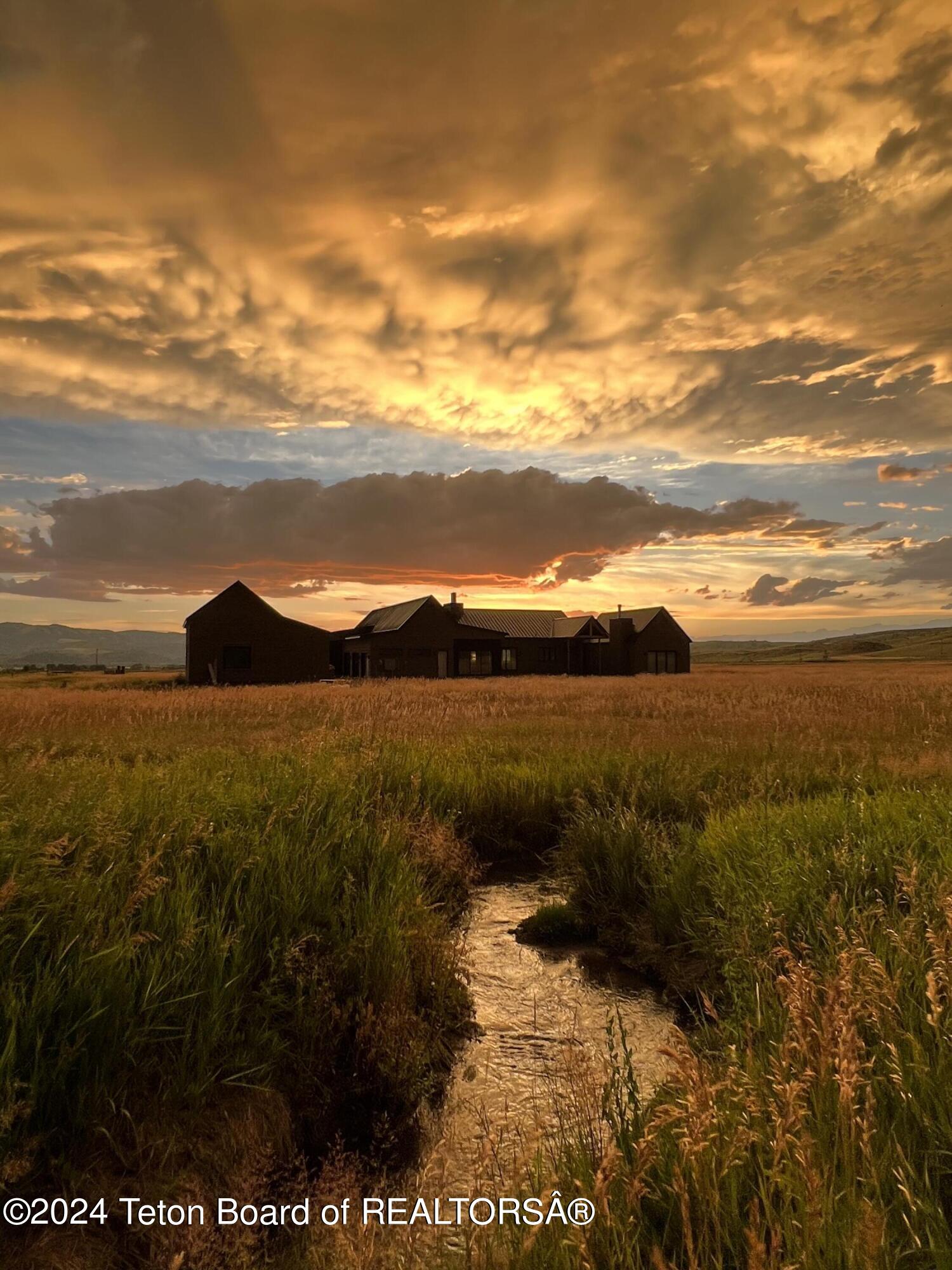 Swan Valley, Idaho 83449, United States, 5 Bedrooms Bedrooms, ,7 BathroomsBathrooms,Residential,Active,64933