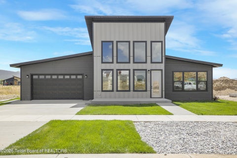 Photo of 1045 IROQUOIS Avenue, Driggs, ID 83422 (MLS # 26-1728)