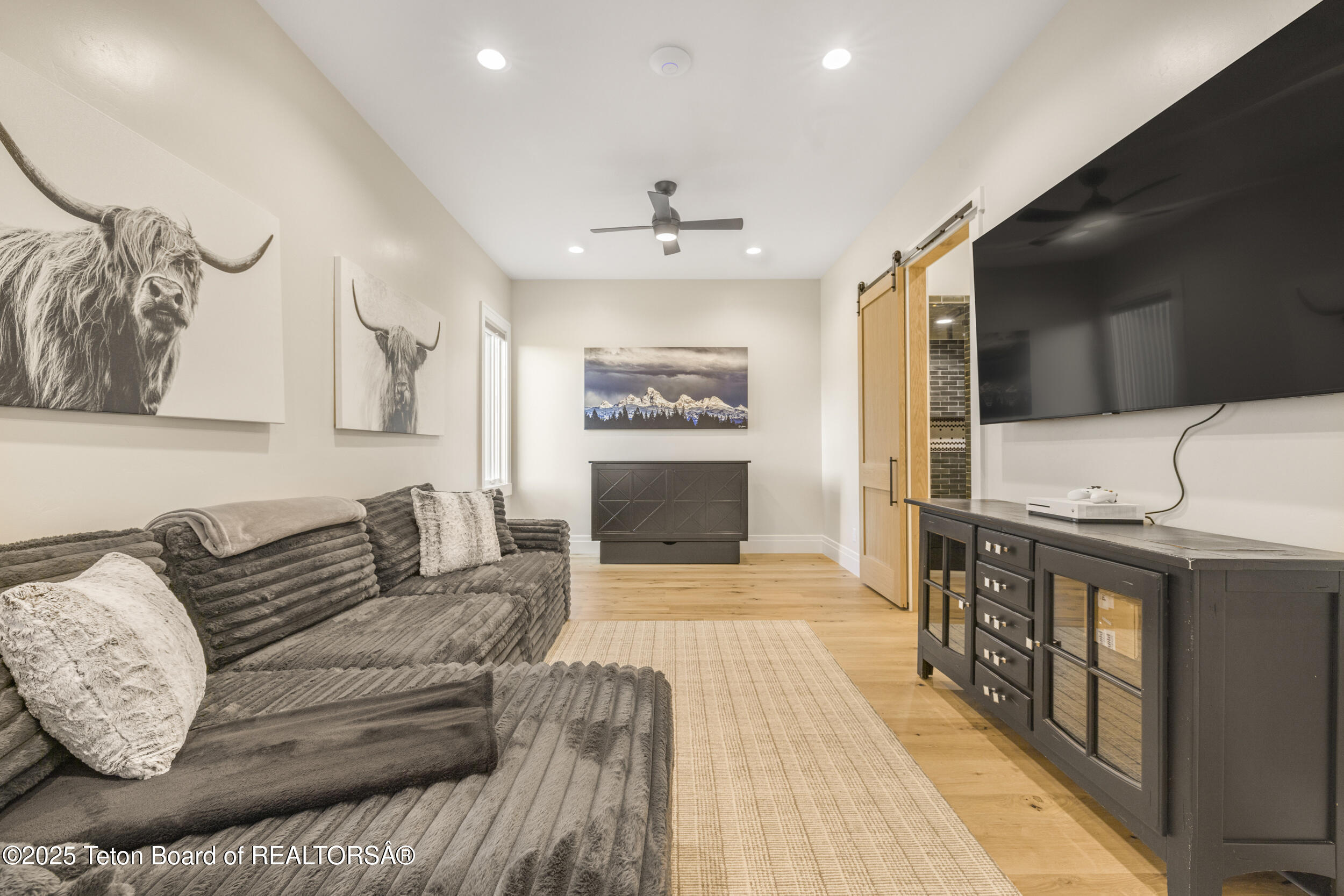 Swan Valley, Idaho 83449, United States, 4 Bedrooms Bedrooms, ,4 BathroomsBathrooms,Residential,Active,181524