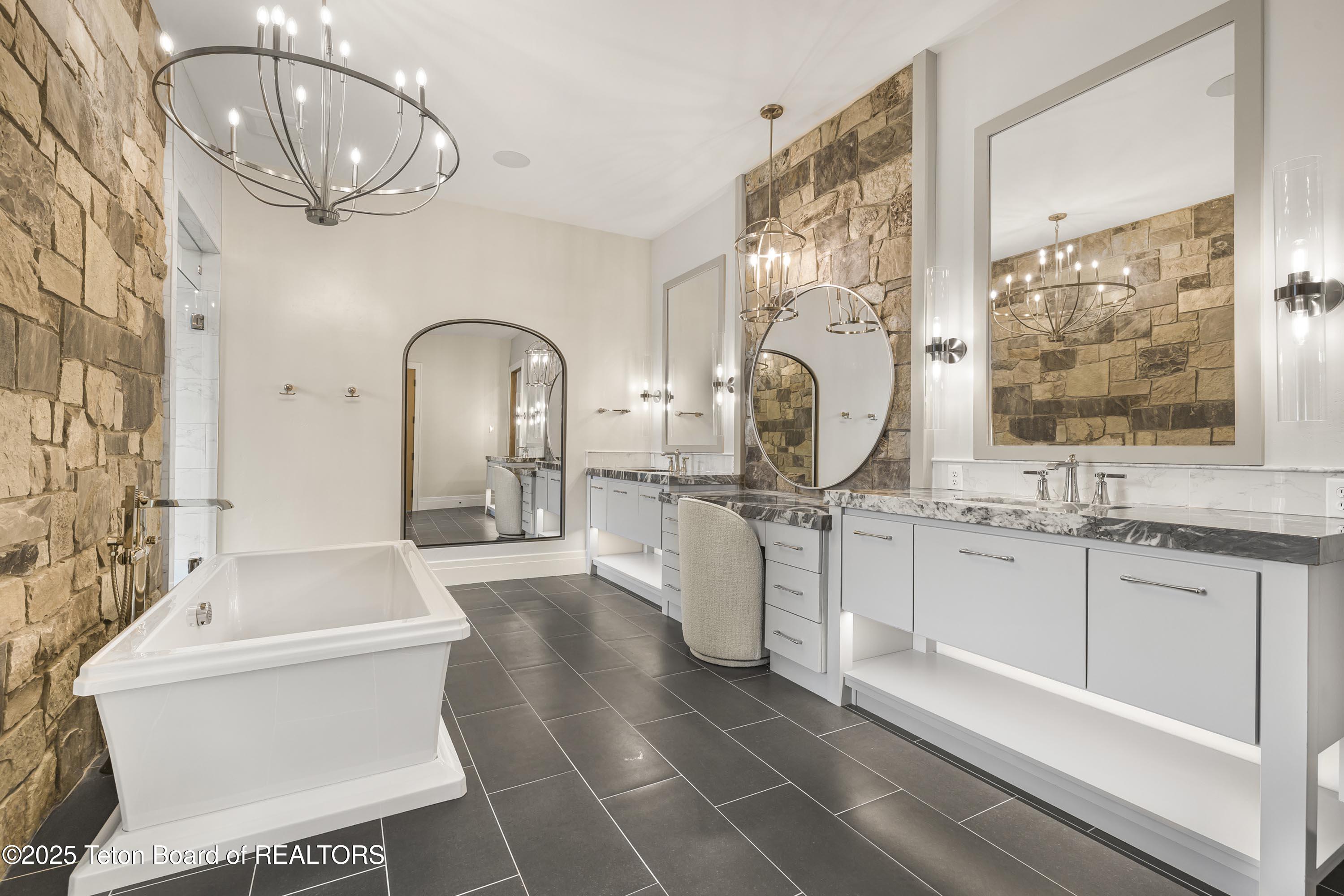 Swan Valley, Idaho 83449, United States, 4 Bedrooms Bedrooms, ,4 BathroomsBathrooms,Residential,Active,181524