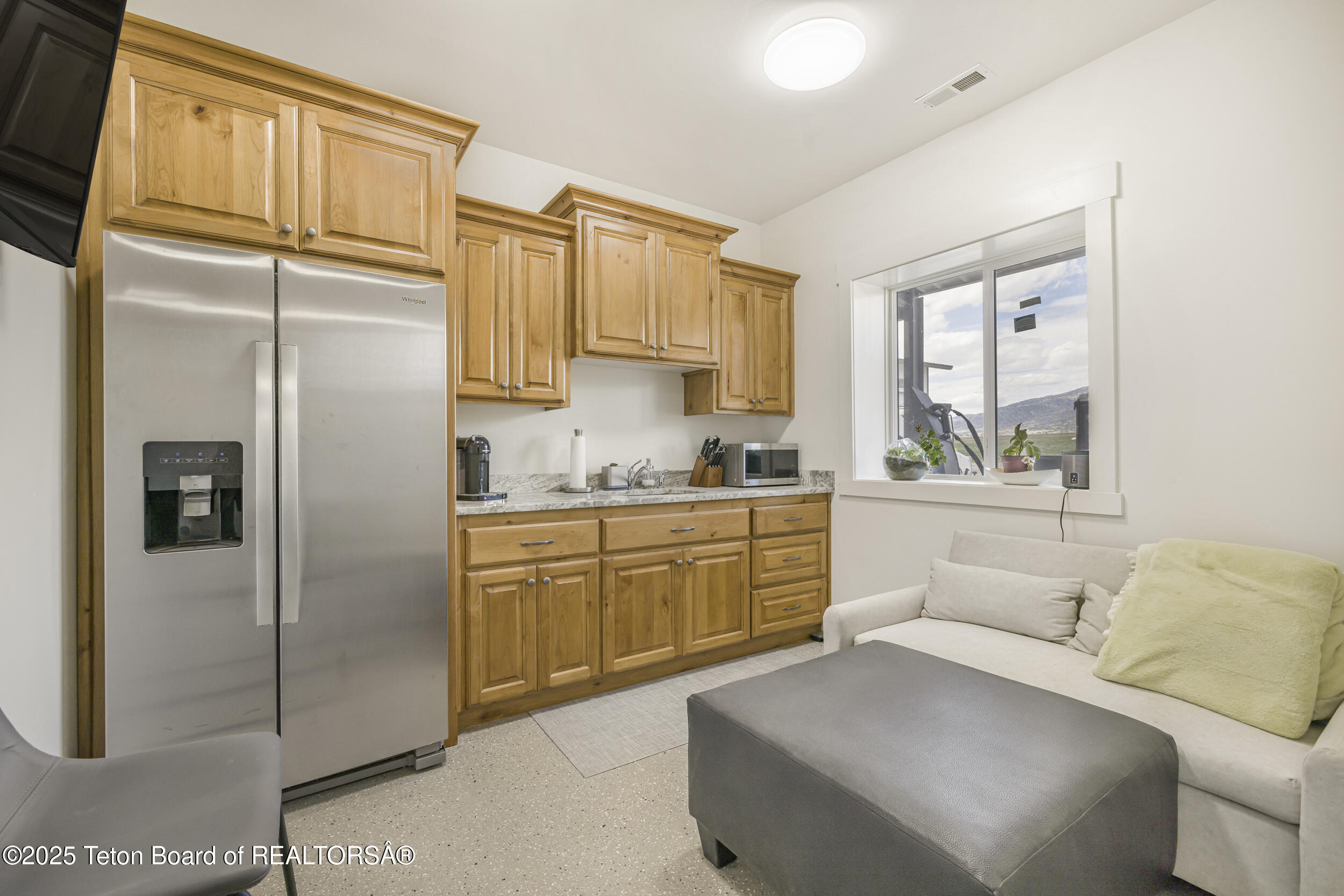 Swan Valley, Idaho 83449, United States, 4 Bedrooms Bedrooms, ,4 BathroomsBathrooms,Residential,Active,181524