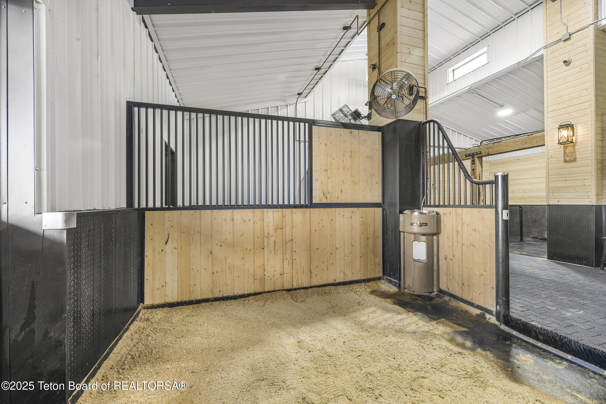 Swan Valley, Idaho 83449, United States, 4 Bedrooms Bedrooms, ,4 BathroomsBathrooms,Residential,Active,181524